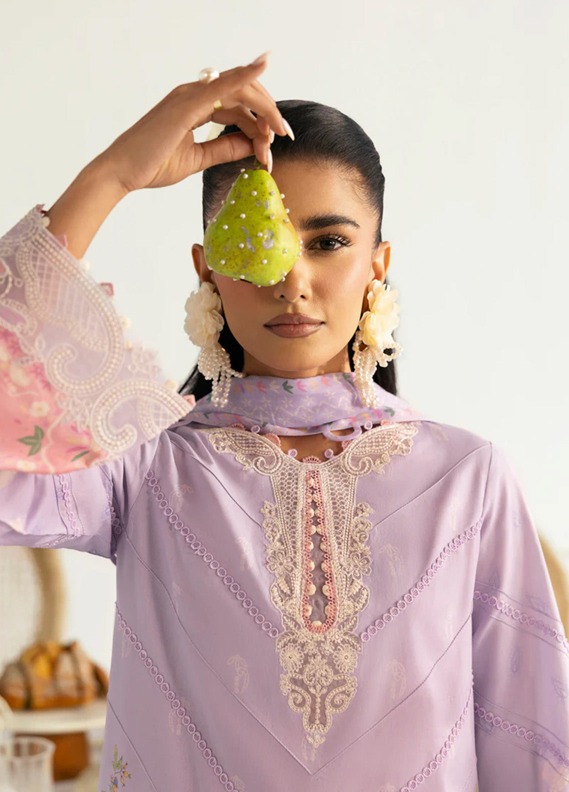 Qalamkar Q Prints Embroidered Lawn 3 Piece Unstitched Suit QLM24QP D-PQ-05 ISLA Qalamkar Q Prints Embroidered Lawn 3 Piece Unstitched Suit QLM24QP D-PQ-05 ISLA