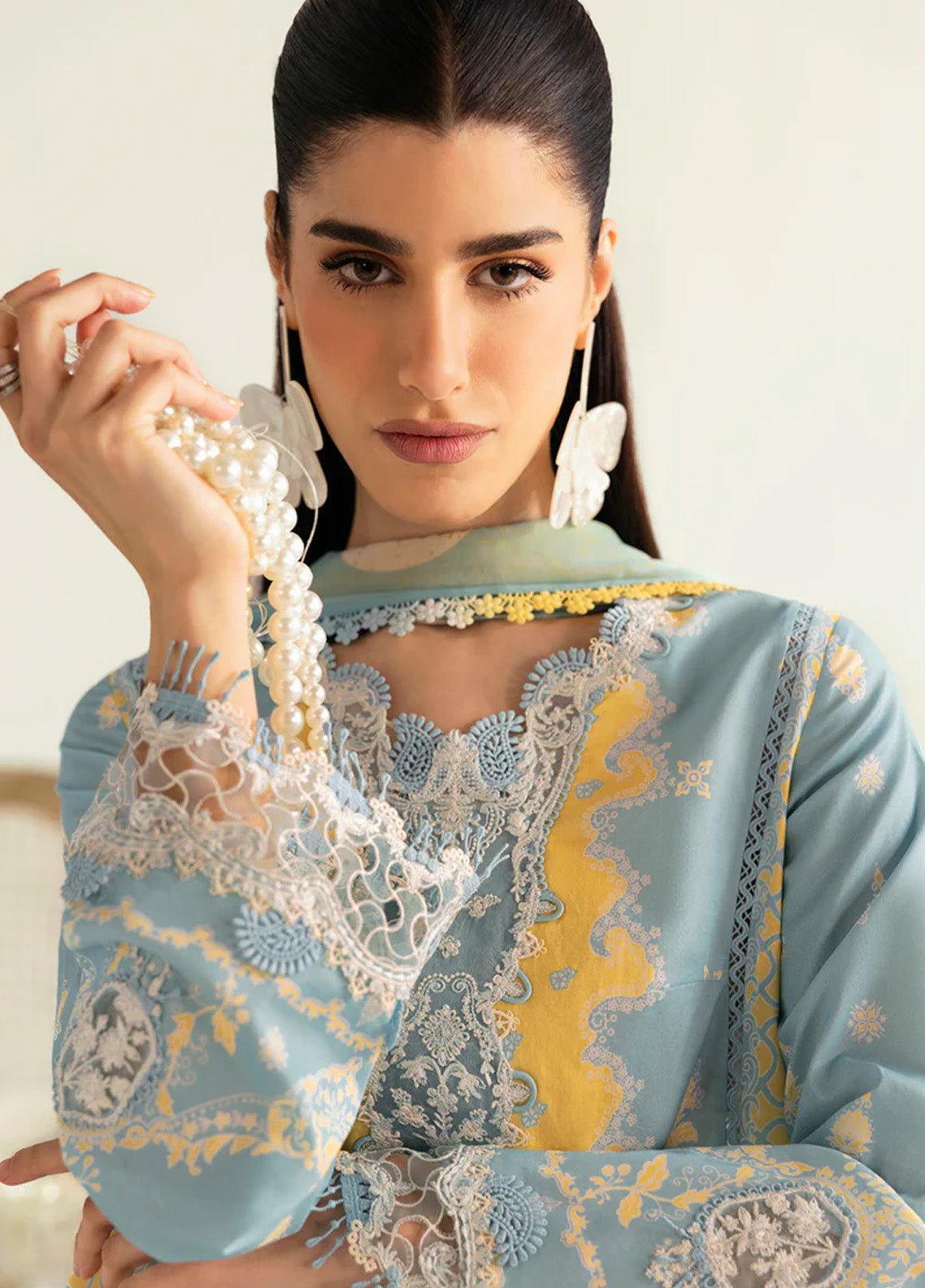 Qalamkar Q Prints Embroidered Lawn 3 Piece Unstitched Suit QLM24QP D-PQ-06 ELVA Qalamkar Q Prints Embroidered Lawn 3 Piece Unstitched Suit QLM24QP D-PQ-06 ELVA