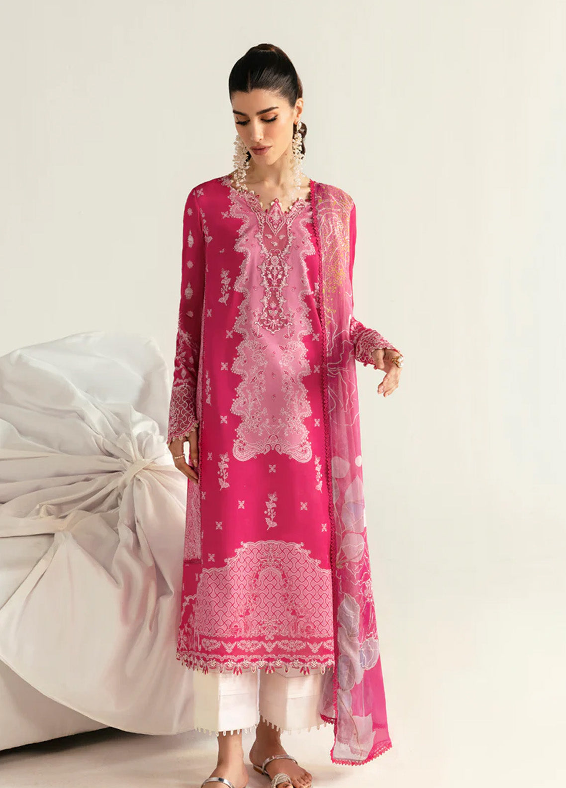 Qalamkar Q Prints Embroidered Lawn 3 Piece Unstitched Suit QLM24QP D-PQ-06 VEDA Qalamkar Q Prints Embroidered Lawn 3 Piece Unstitched Suit QLM24QP D-PQ-06 VEDA