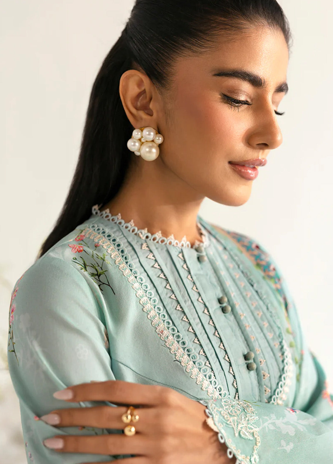 Qalamkar Q Prints Embroidered Lawn 3 Piece Unstitched Suit QLM24QP D-PQ-08 RENA Qalamkar Q Prints Embroidered Lawn 3 Piece Unstitched Suit QLM24QP D-PQ-08 RENA