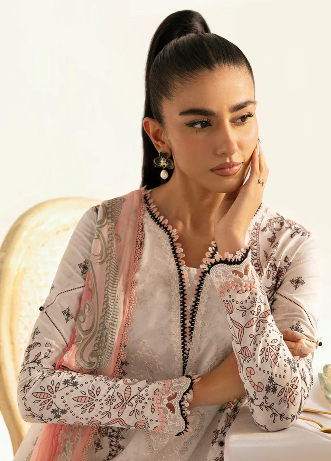 Qalamkar Q Prints Embroidered Lawn 3 Piece Unstitched Suit QLM24QP D-PQ-09 LYRA Qalamkar Q Prints Embroidered Lawn 3 Piece Unstitched Suit QLM24QP D-PQ-09 LYRA