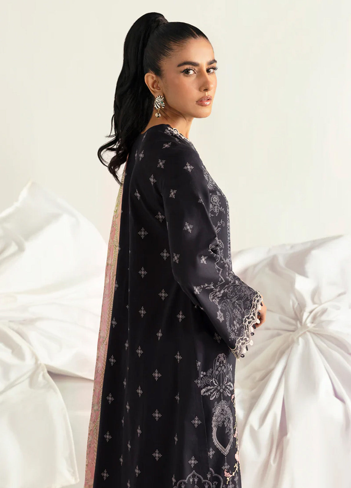 Qalamkar Q Prints Embroidered Lawn 3 Piece Unstitched Suit QLM24QP D-PQ-09 NORA Qalamkar Q Prints Embroidered Lawn 3 Piece Unstitched Suit QLM24QP D-PQ-09 NORA