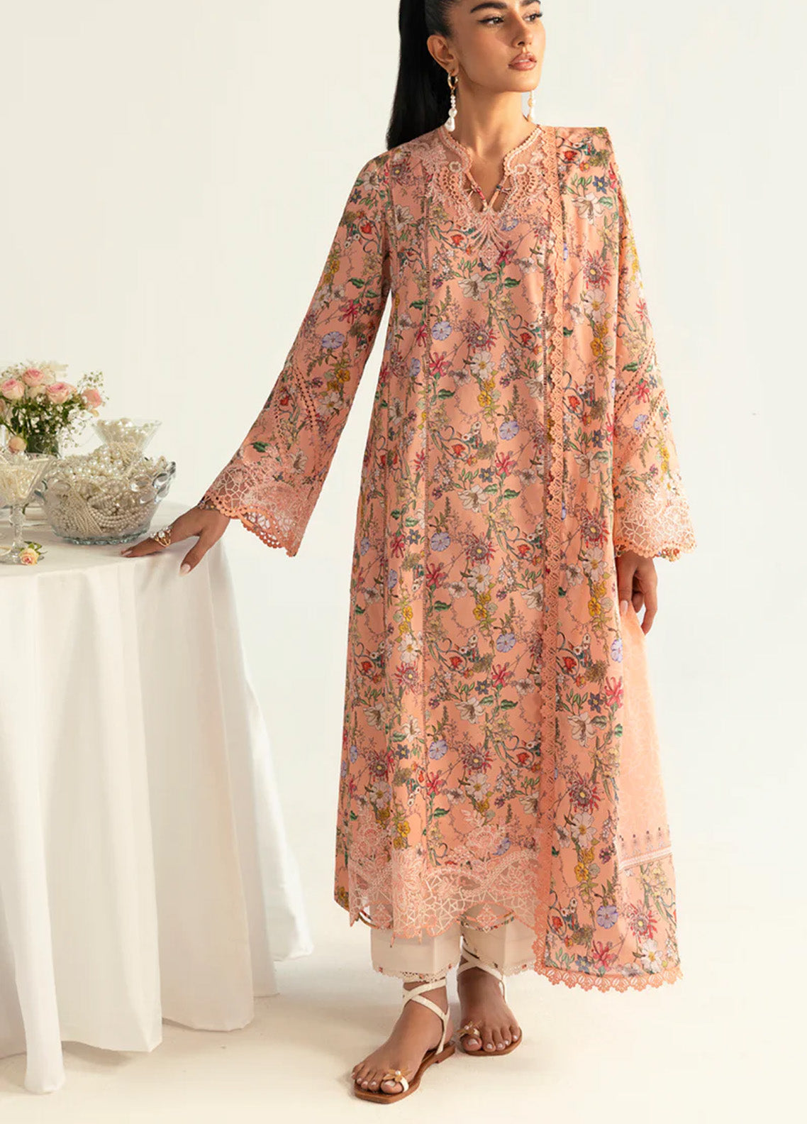 Qalamkar Q Prints Embroidered Lawn 3 Piece Unstitched Suit QLM24QP D-PQ-10 MAIRA Qalamkar Q Prints Embroidered Lawn 3 Piece Unstitched Suit QLM24QP D-PQ-10 MAIRA