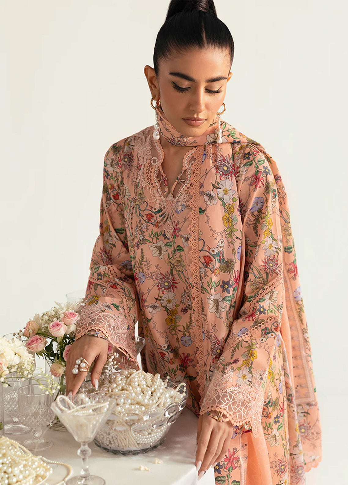 Qalamkar Q Prints Embroidered Lawn 3 Piece Unstitched Suit QLM24QP D-PQ-10 MAIRA Qalamkar Q Prints Embroidered Lawn 3 Piece Unstitched Suit QLM24QP D-PQ-10 MAIRA