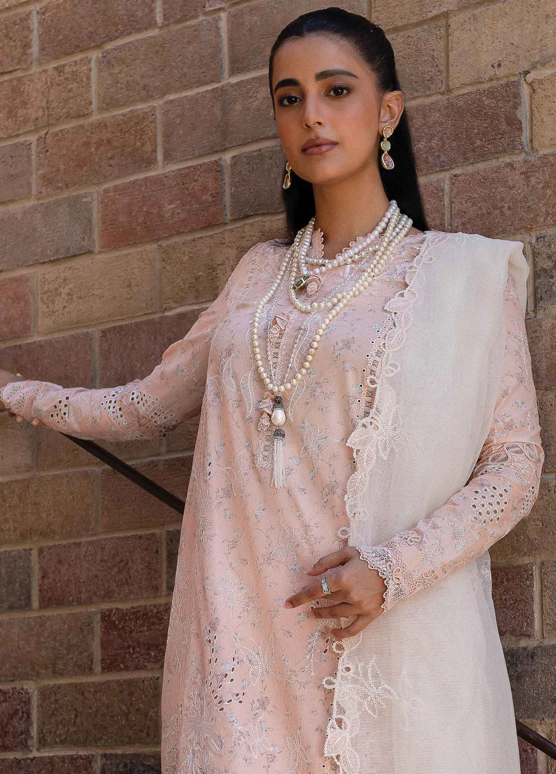 Qline By Qalamkar Embroidered Lawn 3 Piece Unstitched Suit QLM24QL D-QM-12 MISO Qline By Qalamkar Embroidered Lawn 3 Piece Unstitched Suit QLM24QL D-QM-12 MISO