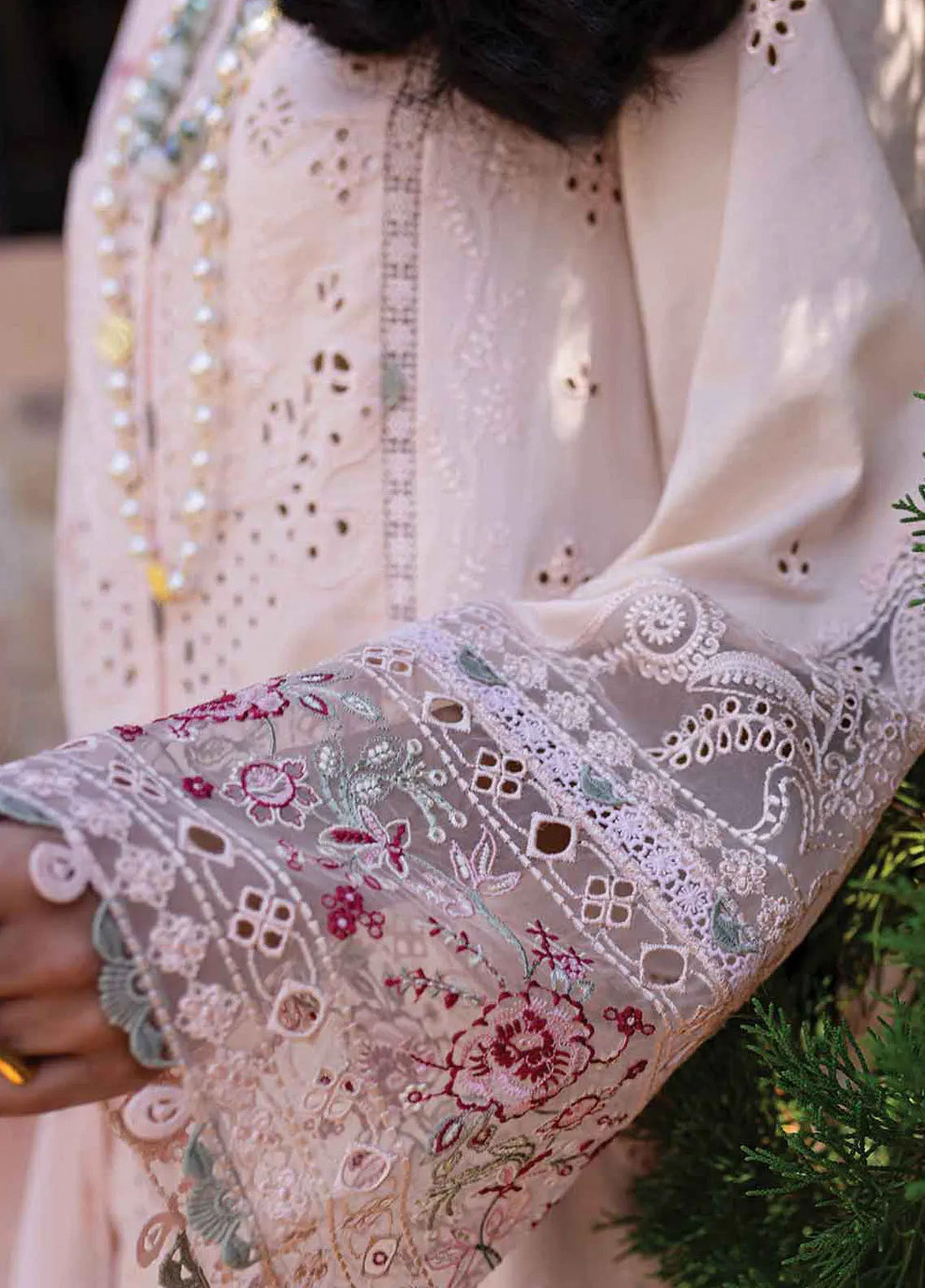 Qline By Qalamkar Embroidered Lawn 3 Piece Unstitched Suit QLM24QL D-QM-14 NEHA Qline By Qalamkar Embroidered Lawn 3 Piece Unstitched Suit QLM24QL D-QM-14 NEHA