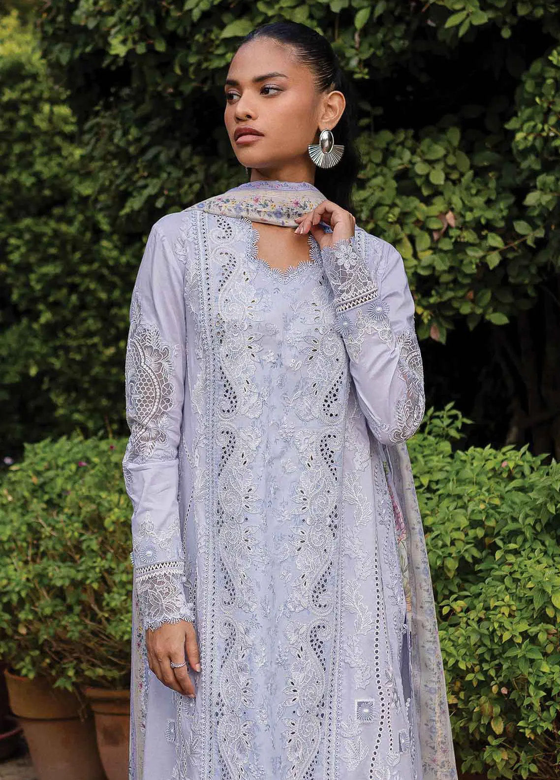 Qline By Qalamkar Embroidered Lawn 3 Piece Unstitched Suit QLM24QL D-QM-17 LYLA Qline By Qalamkar Embroidered Lawn 3 Piece Unstitched Suit QLM24QL D-QM-17 LYLA