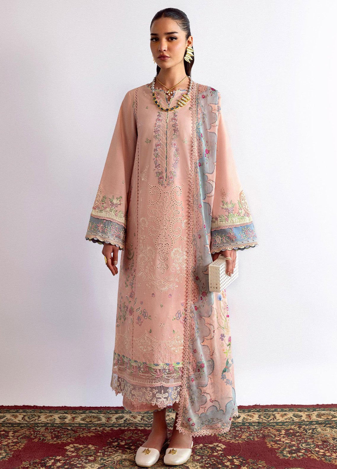 Qlinekari By Qalamkar Embroidered Lawn 3 Piece Unstitched Suit QLM25QK DC-11 HEDI Qlinekari By Qalamkar Embroidered Lawn 3 Piece Unstitched Suit QLM25QK DC-11 HEDI