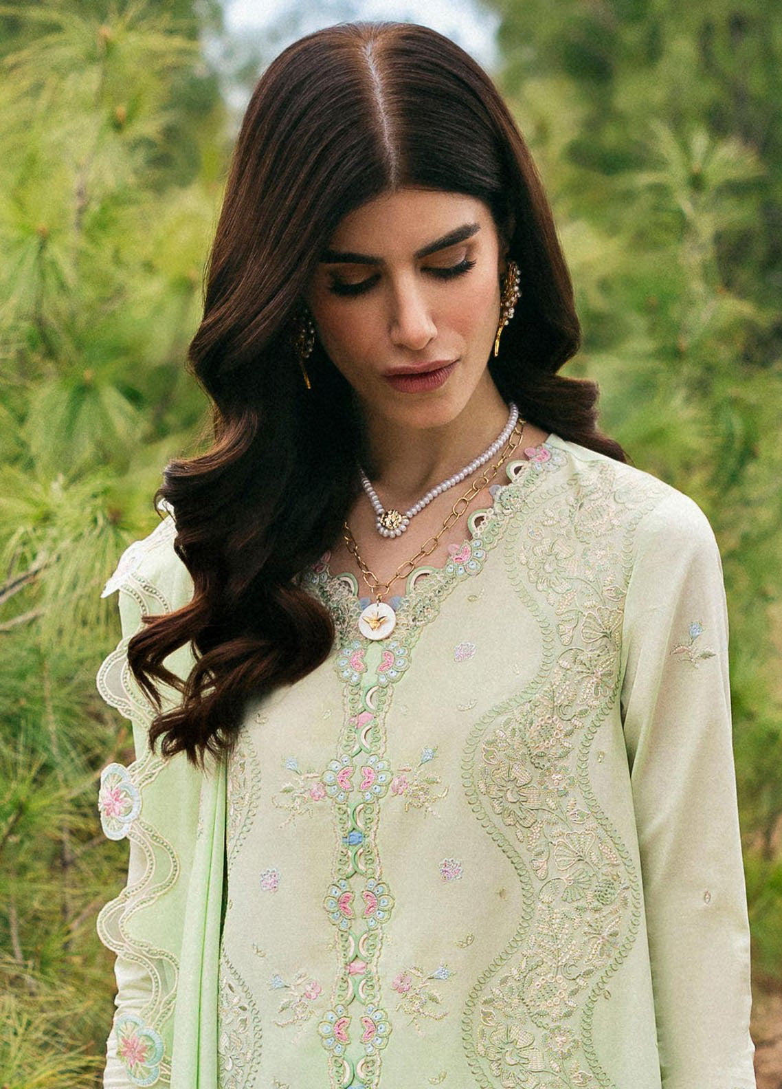 Qlinekari By Qalamkar Embroidered Lawn 3 Piece Unstitched Suit QLM25QK DC-14 MELINE Qlinekari By Qalamkar Embroidered Lawn 3 Piece Unstitched Suit QLM25QK DC-14 MELINE