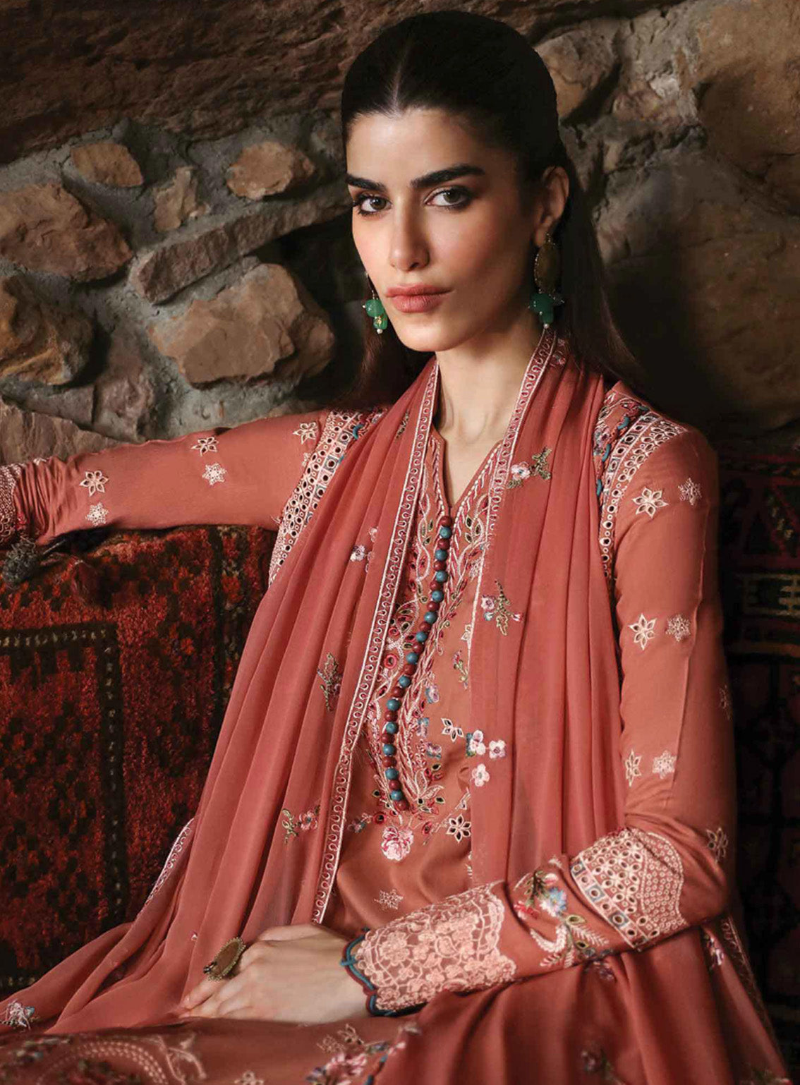 Qlinekari By Qalamkar Embroidered Linen 3 Piece Unstitched Suit QLM24QL LM-03 LUAN Qlinekari By Qalamkar Embroidered Linen 3 Piece Unstitched Suit QLM24QL LM-03 LUAN