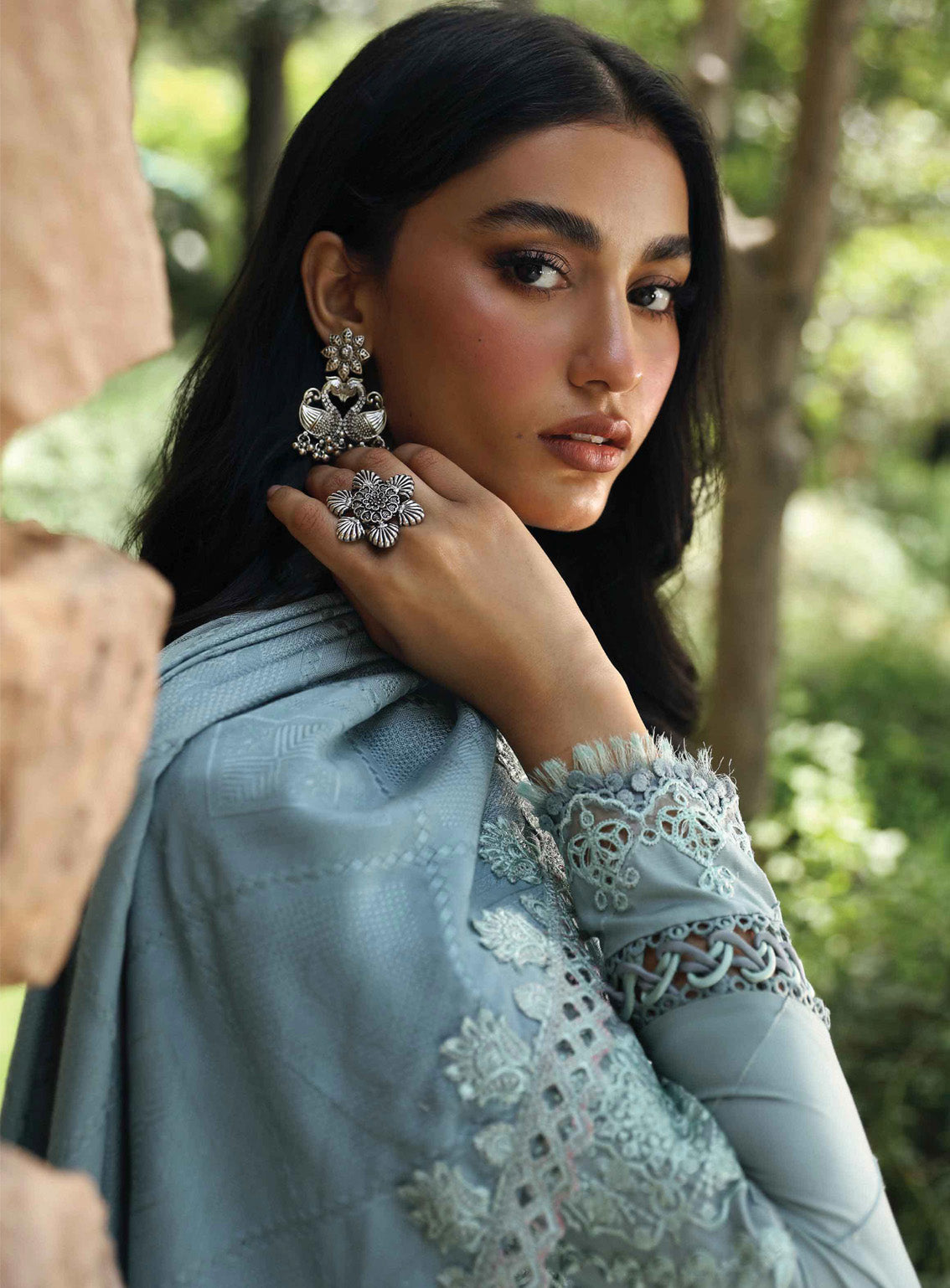 Qlinekari By Qalamkar Embroidered Linen 3 Piece Unstitched Suit QLM24QL LM-08 NEALA Qlinekari By Qalamkar Embroidered Linen 3 Piece Unstitched Suit QLM24QL LM-08 NEALA