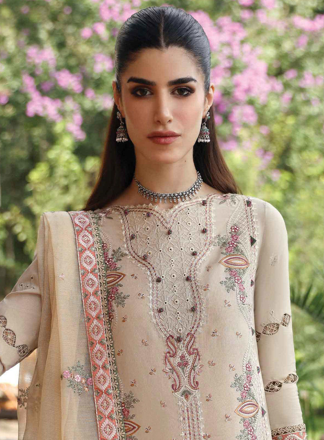 Qlinekari By Qalamkar Embroidered Linen 3 Piece Unstitched Suit QLM24QL LM-11 ZIA Qlinekari By Qalamkar Embroidered Linen 3 Piece Unstitched Suit QLM24QL LM-11 ZIA
