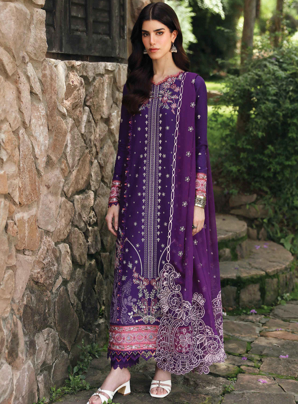 Qlinekari By Qalamkar Embroidered Linen 3 Piece Unstitched Suit QLM24QL LM-15 EIMERA Qlinekari By Qalamkar Embroidered Linen 3 Piece Unstitched Suit QLM24QL LM-15 EIMERA