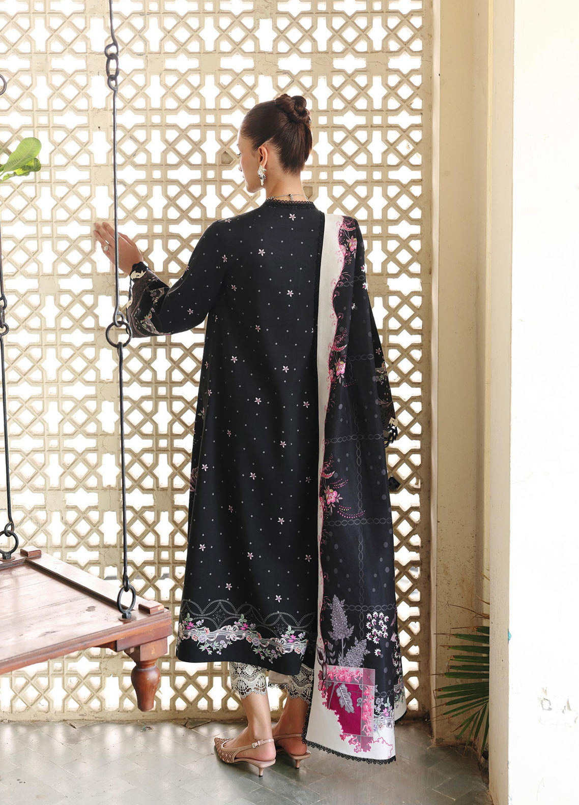 QPrints By Qalamkar Embroidered Jacquard Weaved 3 Piece Unstitched Suit QLM25QP D-QW-1A TYANA QPrints By Qalamkar Embroidered Jacquard Weaved 3 Piece Unstitched Suit QLM25QP D-QW-1A TYANA