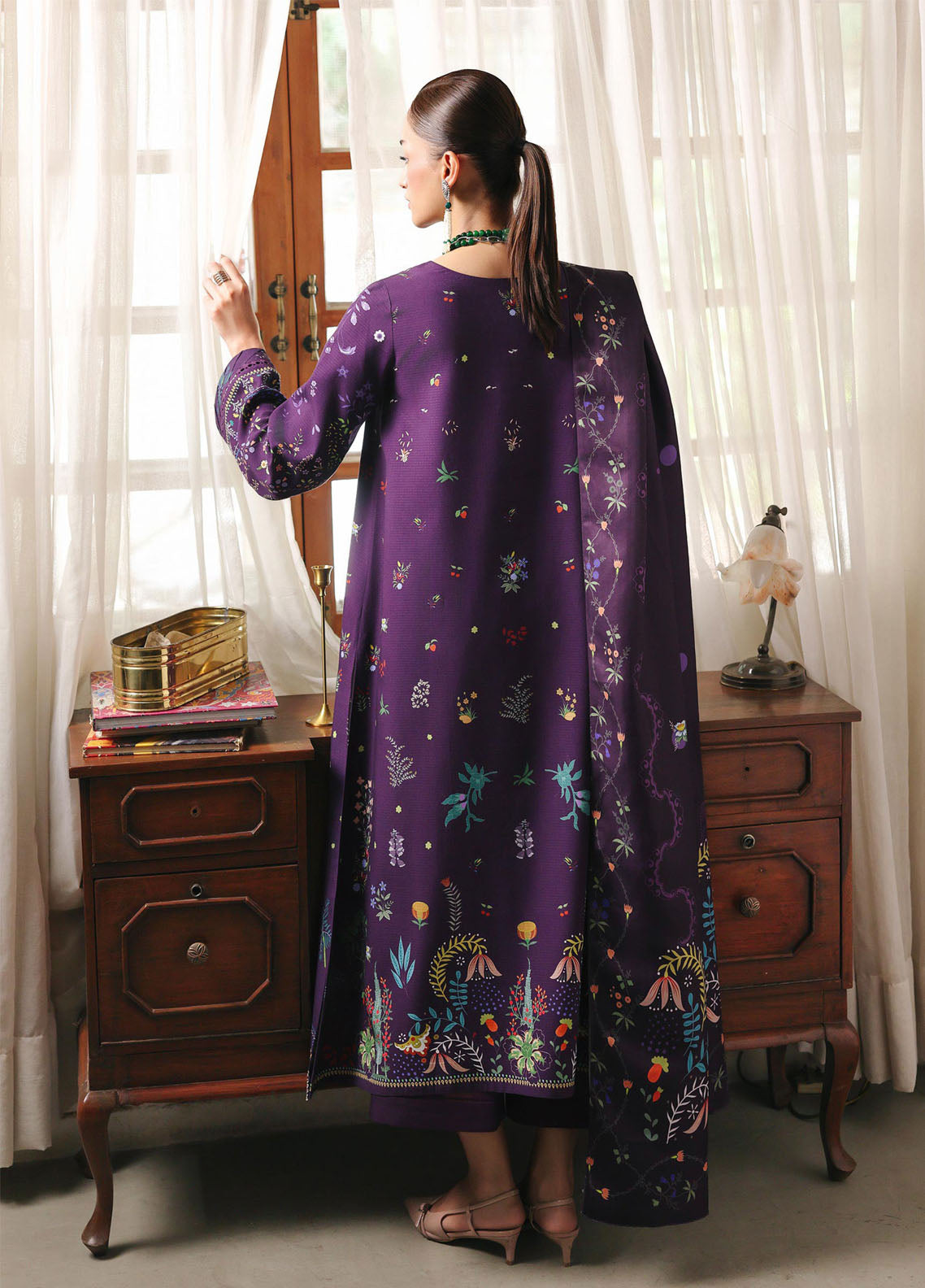 QPrints By Qalamkar Embroidered Jacquard Weaved 3 Piece Unstitched Suit QLM25QP D-QW-5A ELIAN QPrints By Qalamkar Embroidered Jacquard Weaved 3 Piece Unstitched Suit QLM25QP D-QW-5A ELIAN