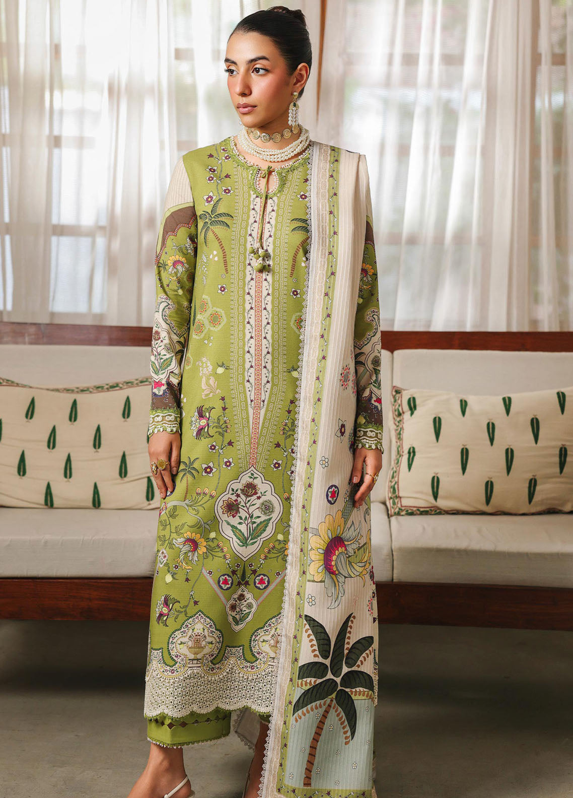 QPrints By Qalamkar Embroidered Jacquard Weaved 3 Piece Unstitched Suit QLM25QP D-QW-7B TAHLIA QPrints By Qalamkar Embroidered Jacquard Weaved 3 Piece Unstitched Suit QLM25QP D-QW-7B TAHLIA