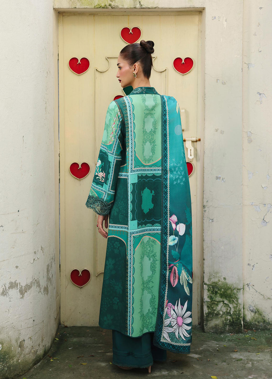 QPrints By Qalamkar Embroidered Jacquard Weaved 3 Piece Unstitched Suit QLM25QP D-QW-8B ANIKA QPrints By Qalamkar Embroidered Jacquard Weaved 3 Piece Unstitched Suit QLM25QP D-QW-8B ANIKA