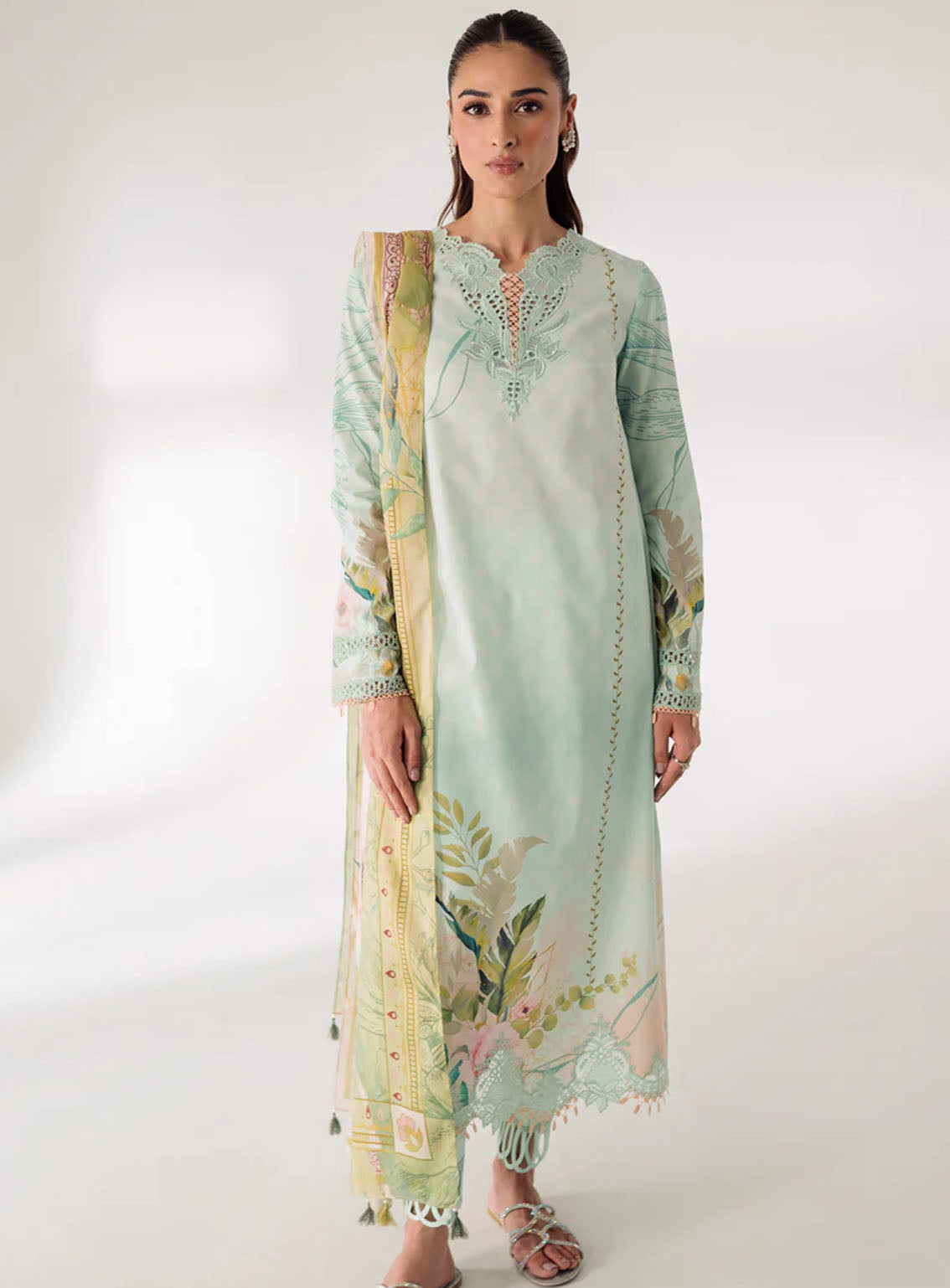Qprints By Qalamkar Embroidered Lawn 3 Piece Unstitched Suit QLM24QP AR-04 NELLA Qprints By Qalamkar Embroidered Lawn 3 Piece Unstitched Suit QLM24QP AR-04 NELLA