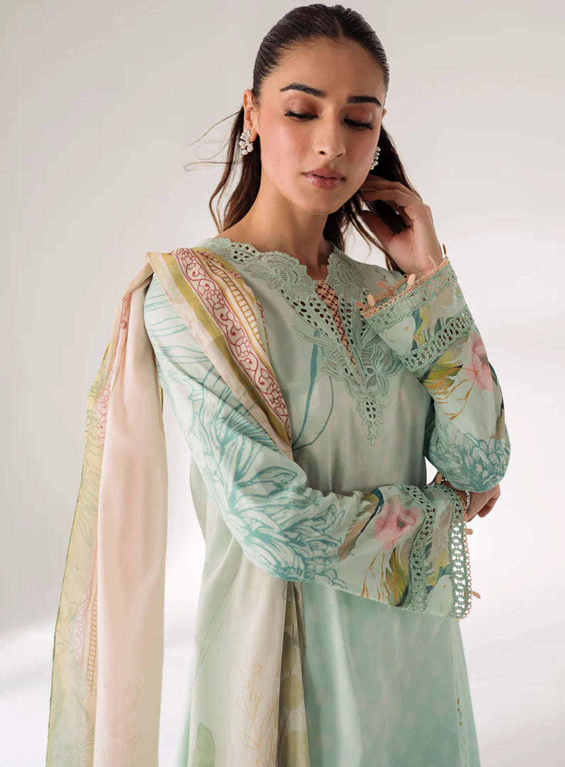 Qprints By Qalamkar Embroidered Lawn 3 Piece Unstitched Suit QLM24QP AR-04 NELLA Qprints By Qalamkar Embroidered Lawn 3 Piece Unstitched Suit QLM24QP AR-04 NELLA