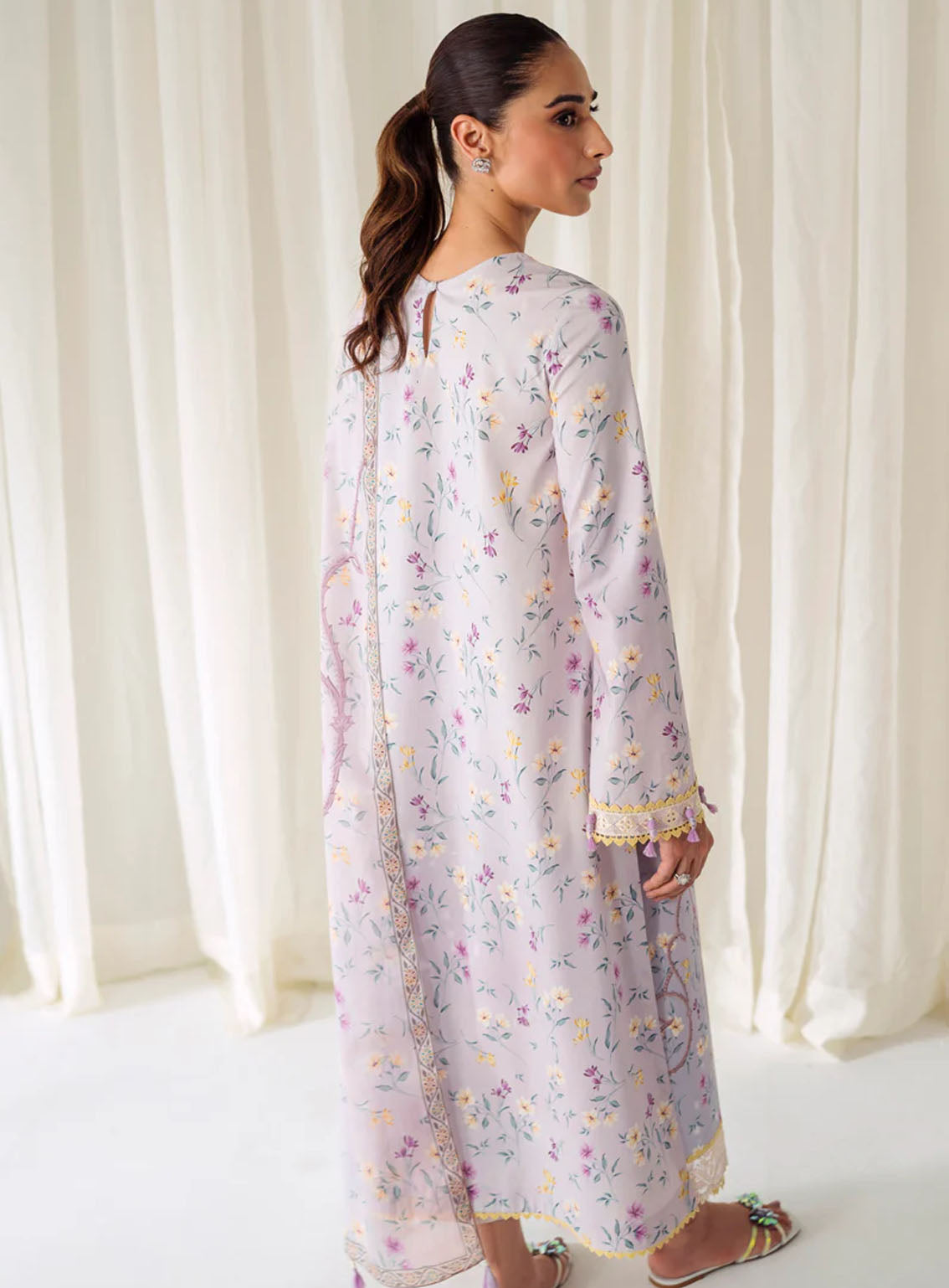 Qprints By Qalamkar Embroidered Lawn 3 Piece Unstitched Suit QLM24QP AR-06 ORANE Qprints By Qalamkar Embroidered Lawn 3 Piece Unstitched Suit QLM24QP AR-06 ORANE