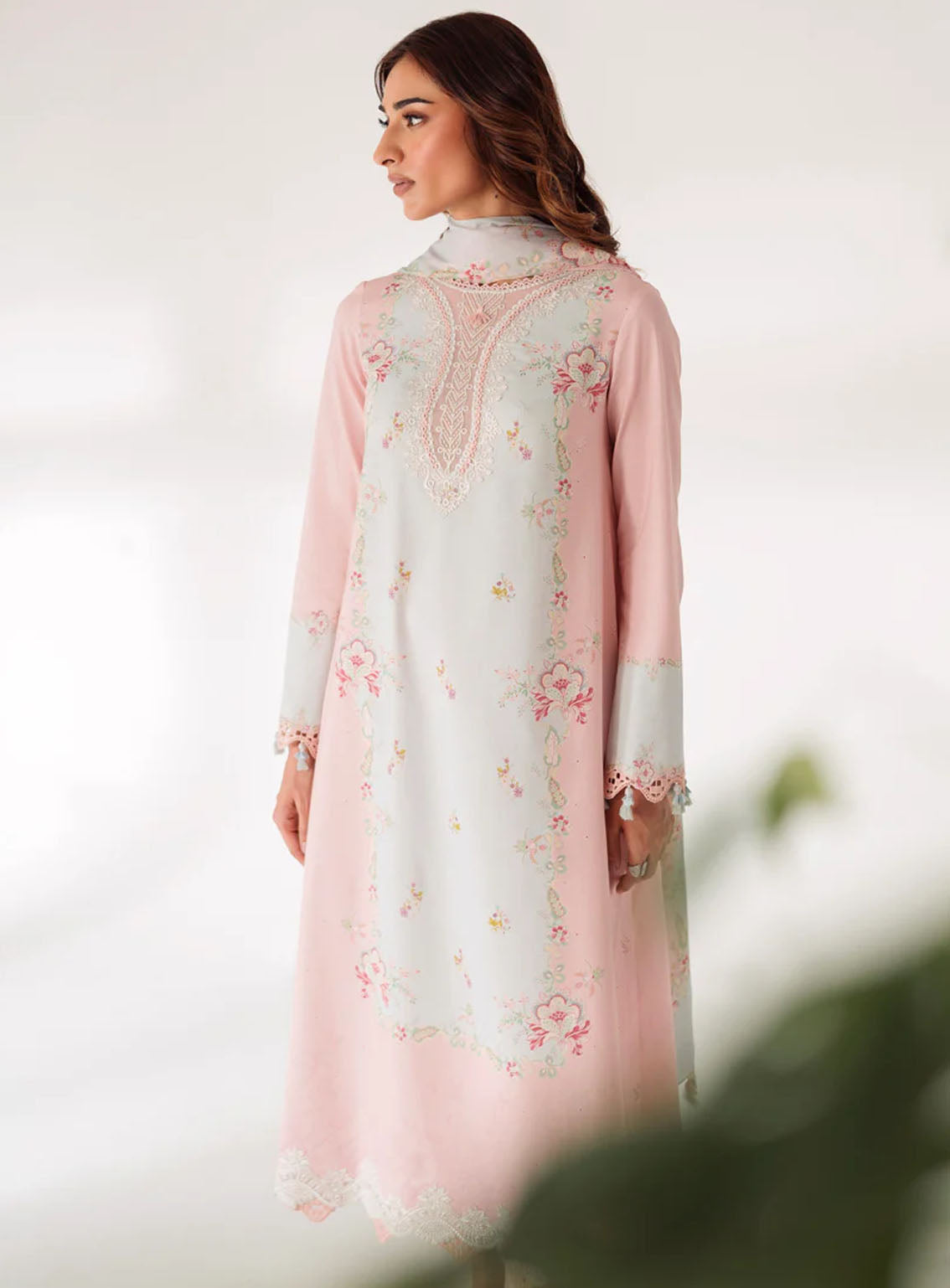 Qprints By Qalamkar Embroidered Lawn 3 Piece Unstitched Suit QLM24QP AR-07 SABINE Qprints By Qalamkar Embroidered Lawn 3 Piece Unstitched Suit QLM24QP AR-07 SABINE