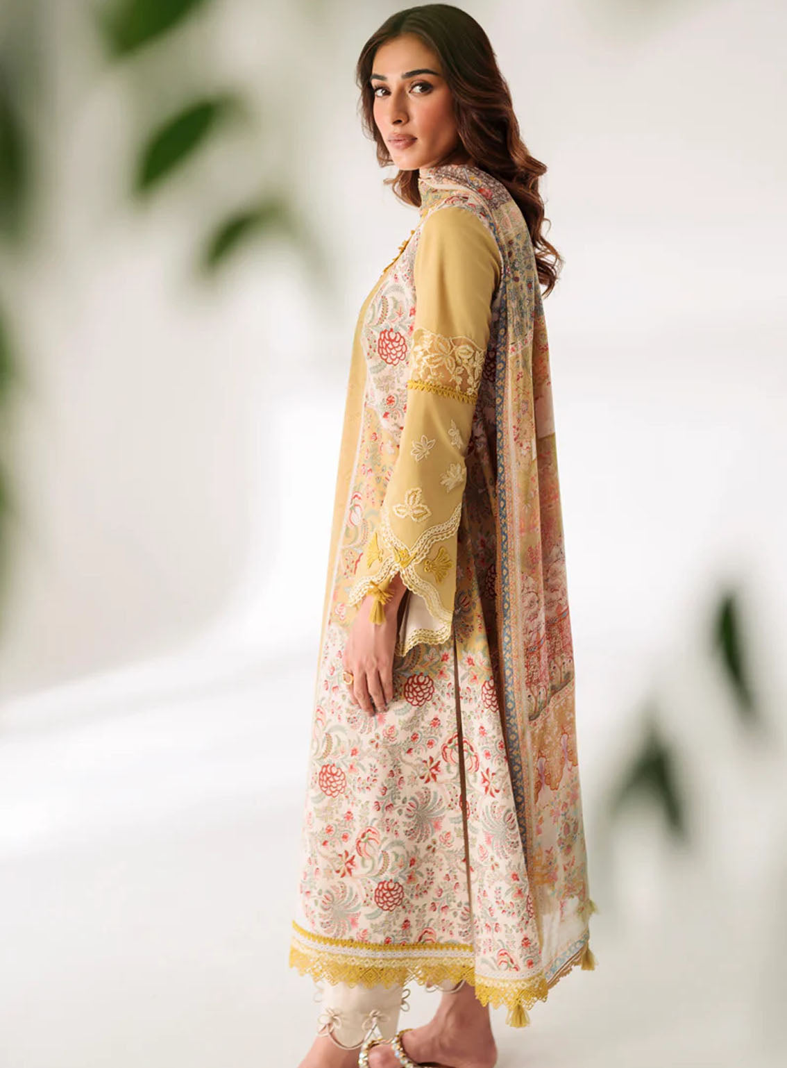 Qprints By Qalamkar Embroidered Lawn 3 Piece Unstitched Suit QLM24QP AR-08 ANAIS Qprints By Qalamkar Embroidered Lawn 3 Piece Unstitched Suit QLM24QP AR-08 ANAIS