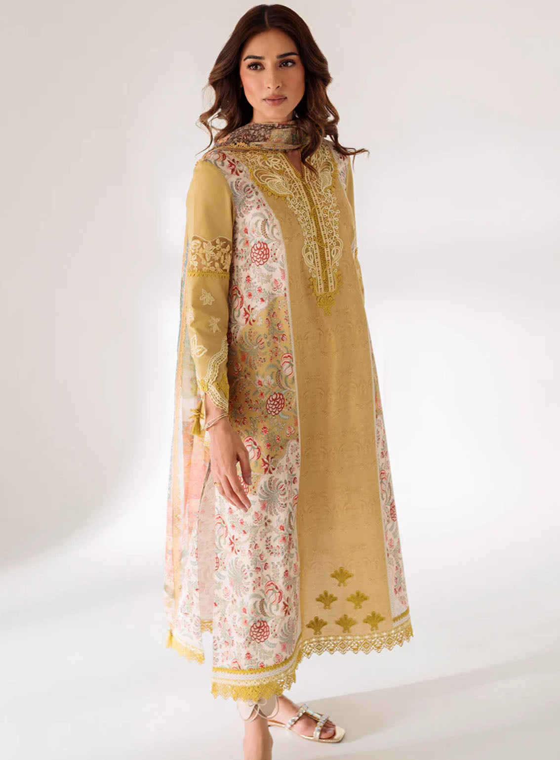 Qprints By Qalamkar Embroidered Lawn 3 Piece Unstitched Suit QLM24QP AR-08 ANAIS Qprints By Qalamkar Embroidered Lawn 3 Piece Unstitched Suit QLM24QP AR-08 ANAIS
