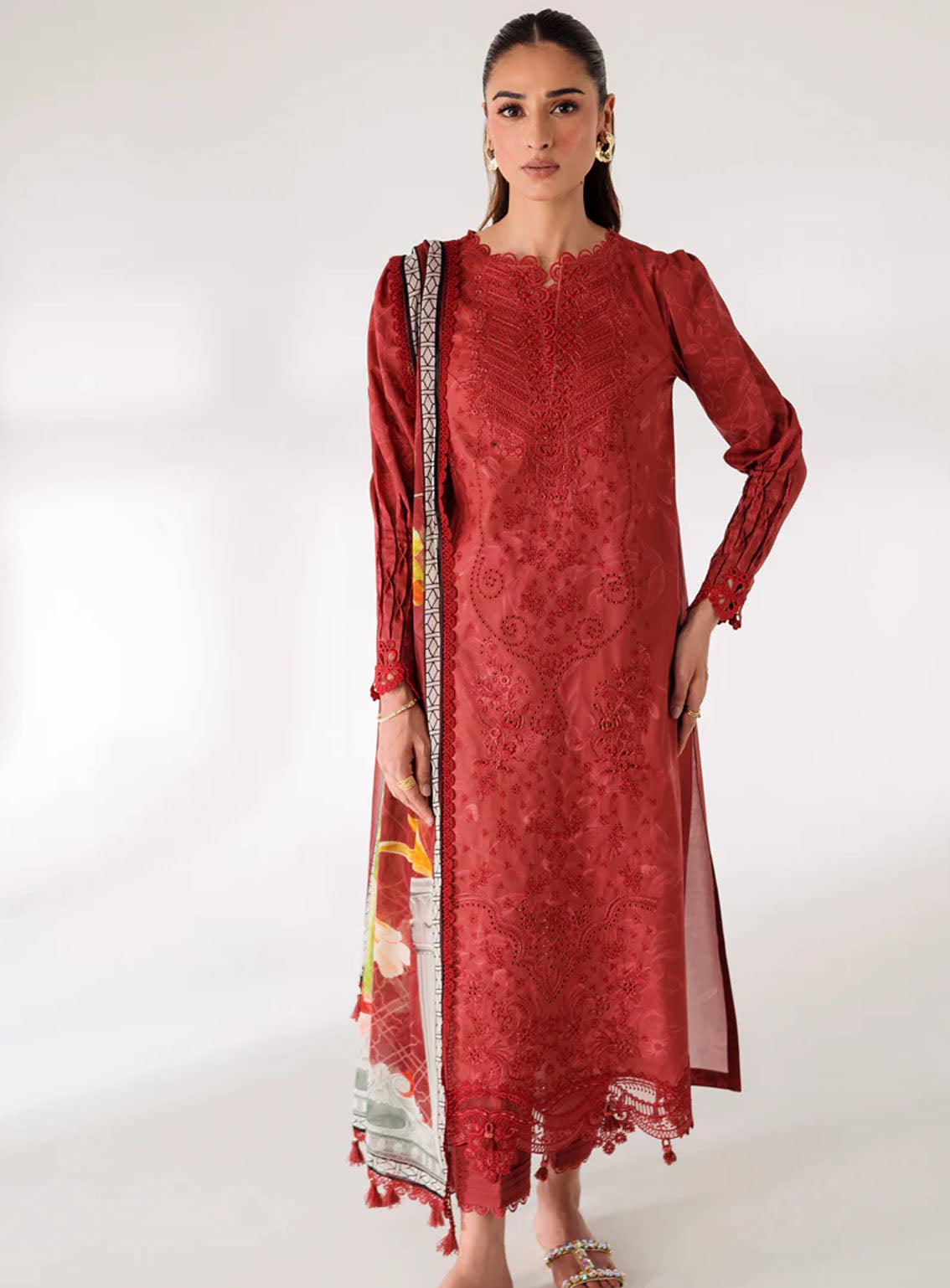 Qprints By Qalamkar Embroidered Lawn 3 Piece Unstitched Suit QLM24QP AR-09 RENEE Qprints By Qalamkar Embroidered Lawn 3 Piece Unstitched Suit QLM24QP AR-09 RENEE