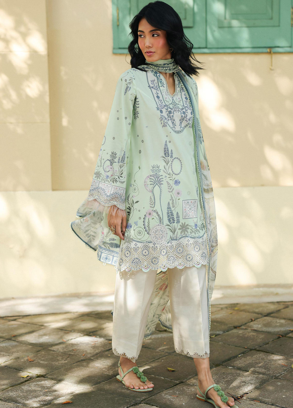 QPrints By Qalamkar Embroidered Lawn 3 Piece Unstitched Suit QLM26QP D-AX-04-B ASHA QPrints By Qalamkar Embroidered Lawn 3 Piece Unstitched Suit QLM26QP D-AX-04-B ASHA