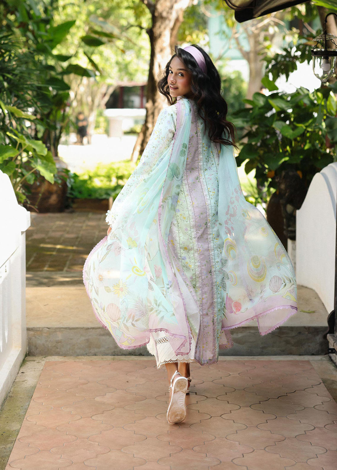QPrints By Qalamkar Embroidered Lawn 3 Piece Unstitched Suit QLM26QP D-AX-07-A XEINA QPrints By Qalamkar Embroidered Lawn 3 Piece Unstitched Suit QLM26QP D-AX-07-A XEINA