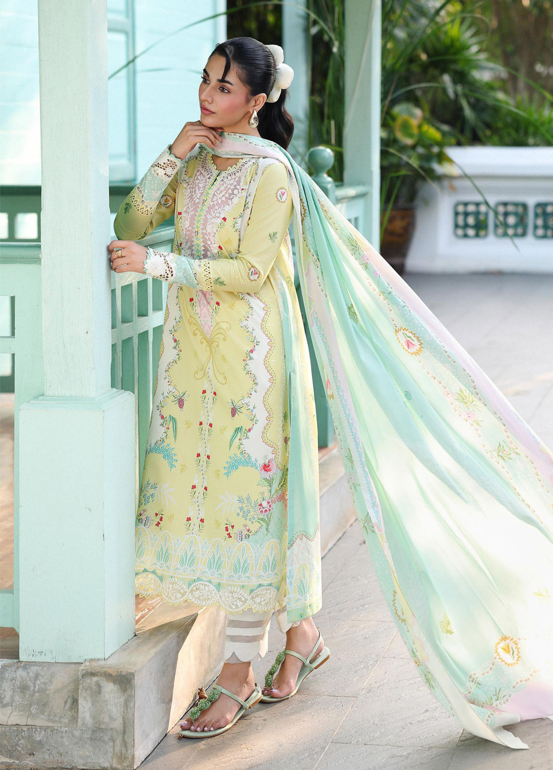 QPrints By Qalamkar Embroidered Lawn 3 Piece Unstitched Suit QLM26QP D-AX-10-A JOVIE QPrints By Qalamkar Embroidered Lawn 3 Piece Unstitched Suit QLM26QP D-AX-10-A JOVIE
