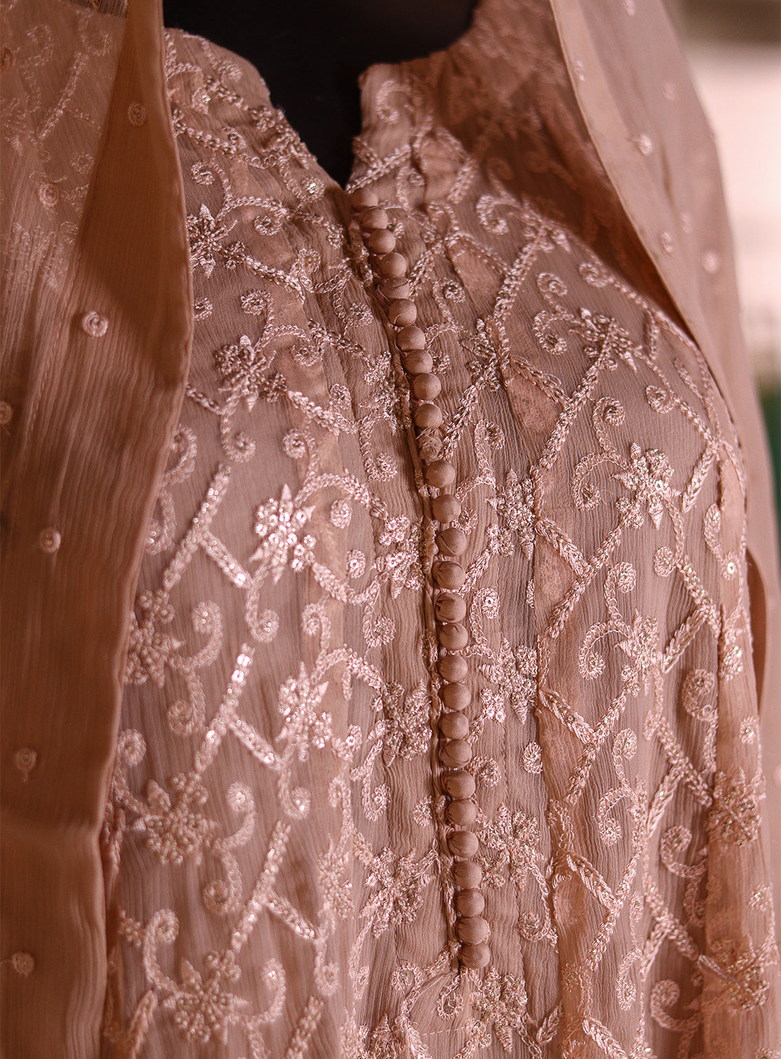 Raad Luxury Formal Embroidered Chiffon 3 Piece Stitched Suit RD26LF RA-16 PH NEELAM DASTAAN Raad Luxury Formal Embroidered Chiffon 3 Piece Stitched Suit RD26LF RA-16 PH NEELAM DASTAAN