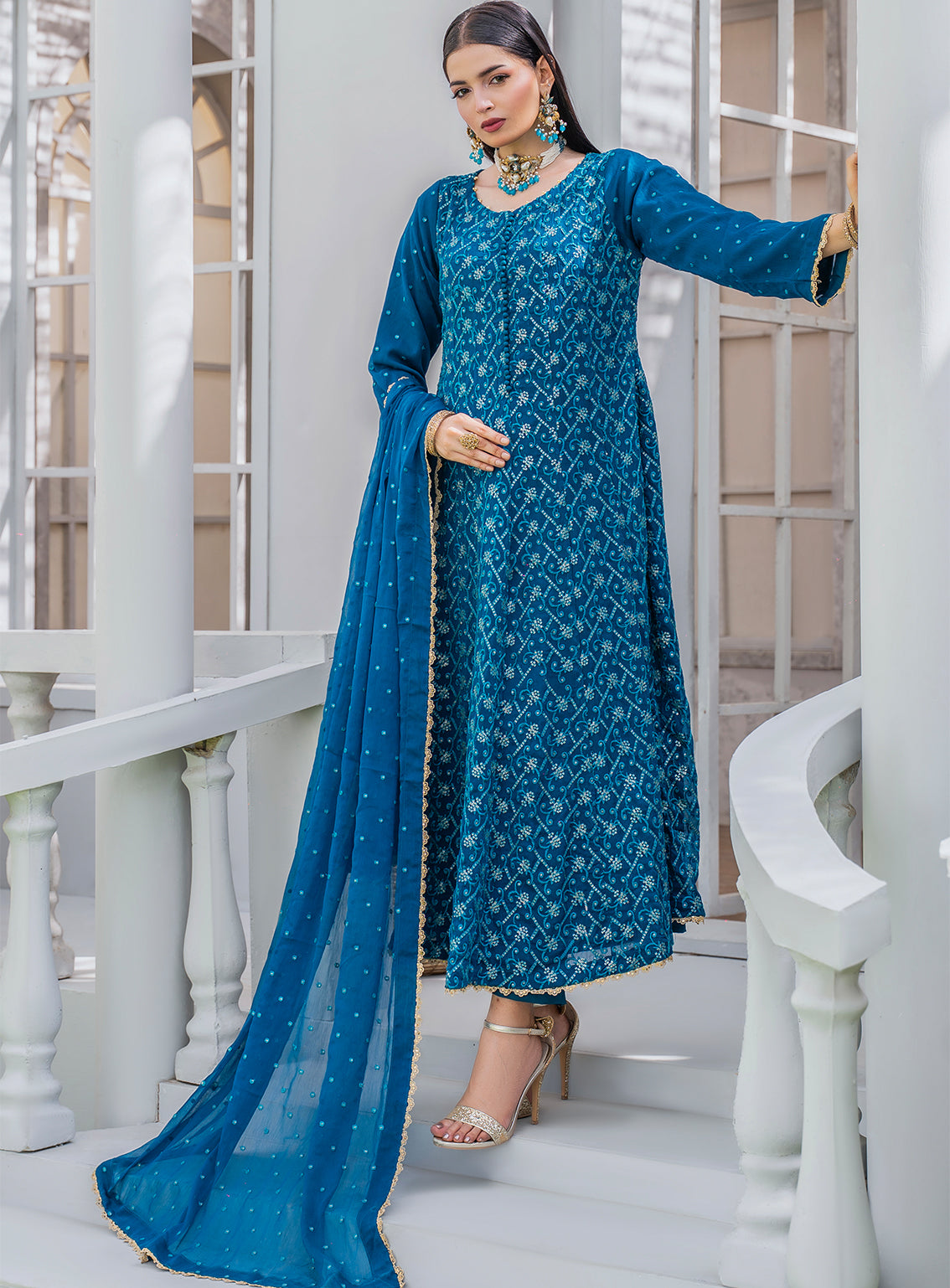 Raad Luxury Formal Embroidered Chiffon 3 Piece Stitched Suit RD26LF RA-16 ZC NEELAM DASTAAN Raad Luxury Formal Embroidered Chiffon 3 Piece Stitched Suit RD26LF RA-16 ZC NEELAM DASTAAN