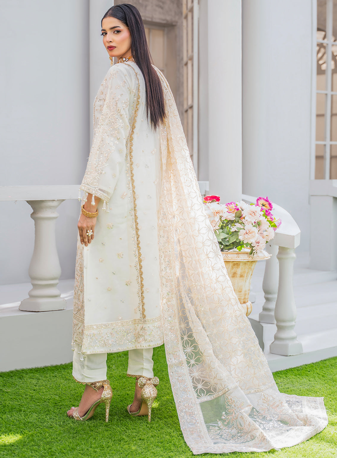 Raad Luxury Formal Embroidered Organza 3 Piece Stitched Suit RD26LF RA-36 IY NAARE BAHAR Raad Luxury Formal Embroidered Organza 3 Piece Stitched Suit RD26LF RA-36 IY NAARE BAHAR