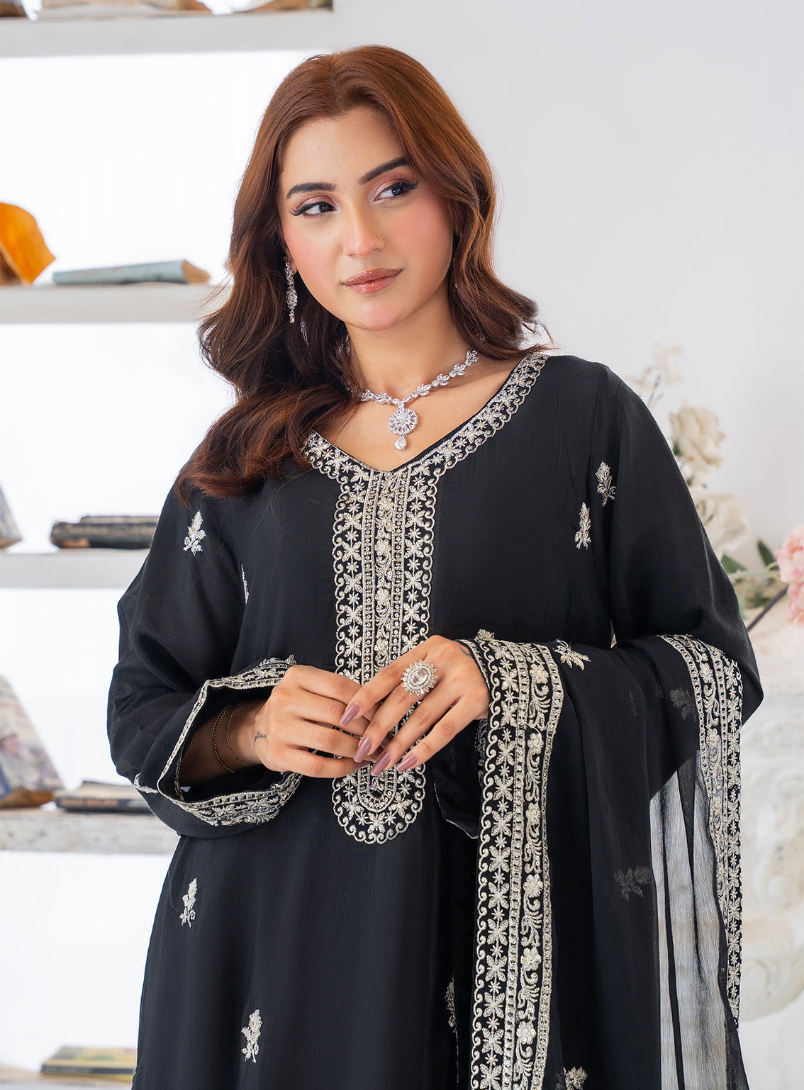 Raad Luxury Formal Embroidered Raw Silk 3 Piece Stitched Suit RD26LF RA-26 BK SIYAHE Raad Luxury Formal Embroidered Raw Silk 3 Piece Stitched Suit RD26LF RA-26 BK SIYAHE