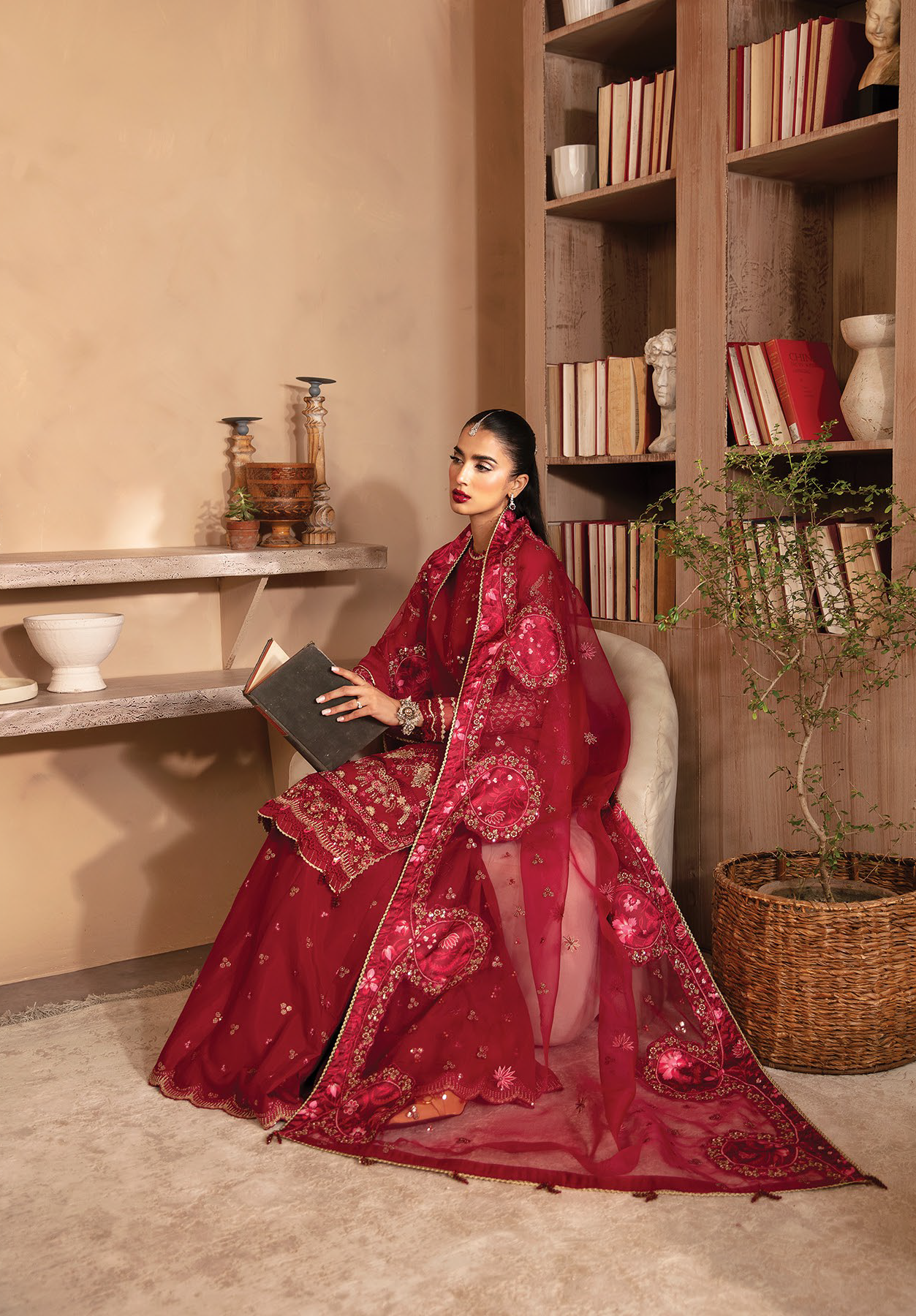 Raahi By Xenia Embroidered Chiffon 3 Piece Unstitched Suit ZE24R D-04 AURORE Raahi By Xenia Embroidered Chiffon 3 Piece Unstitched Suit ZE24R D-04 AURORE