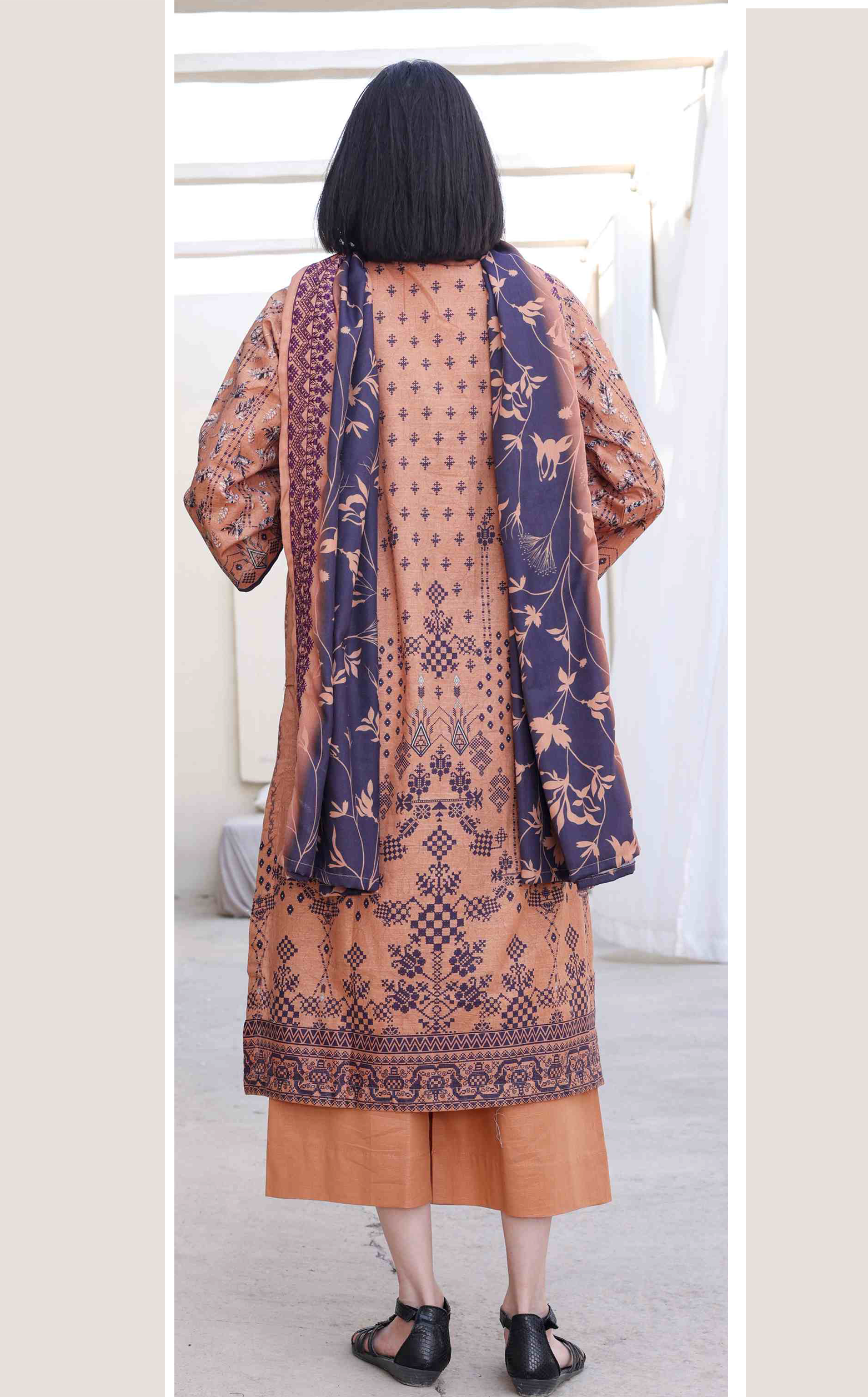 Radisson By Rashid Textile Embroidered Khaddar 3 Piece Unstitched Suit RT24R D-8357 Radisson By Rashid Textile Embroidered Khaddar 3 Piece Unstitched Suit RT24R D-8357