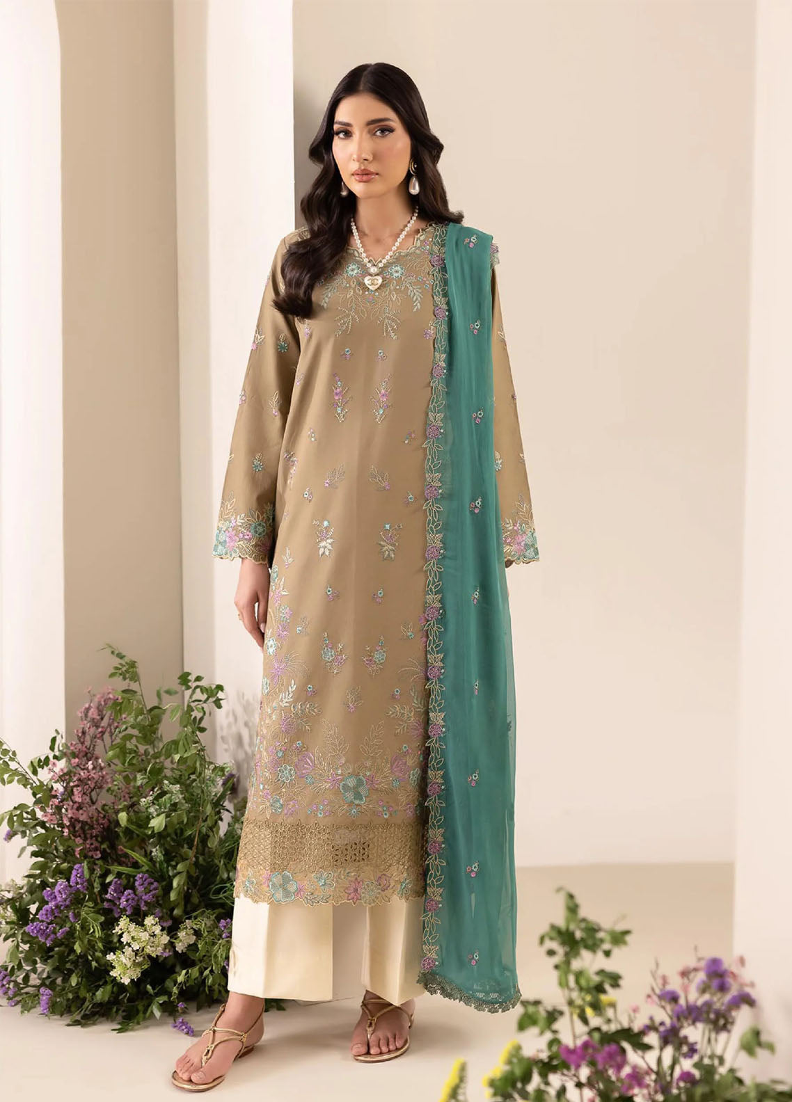 Rajbari Exclusive Embroidered Lawn 3 Piece Unstitched Suit RB26EE D-03 Rajbari Exclusive Embroidered Lawn 3 Piece Unstitched Suit RB26EE D-03