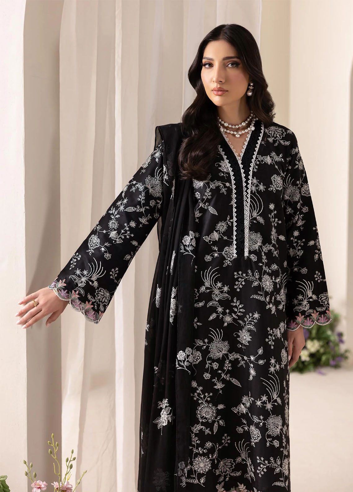 Rajbari Exclusive Embroidered Lawn 3 Piece Unstitched Suit RB26EE D-10 Rajbari Exclusive Embroidered Lawn 3 Piece Unstitched Suit RB26EE D-10