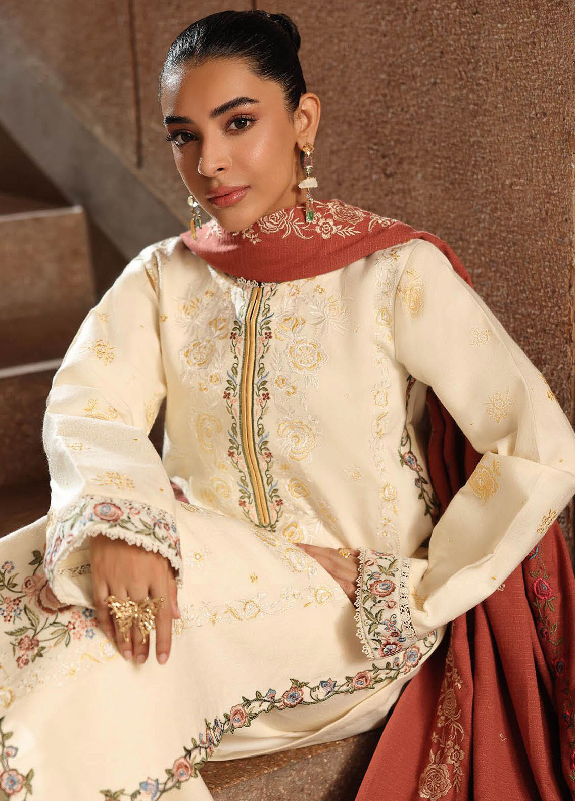 Rajbari Premium Embroidered Peach Leather 3 Piece Unstitched Suit RB25PWSE D-11 Rajbari Premium Embroidered Peach Leather 3 Piece Unstitched Suit RB25PWSE D-11
