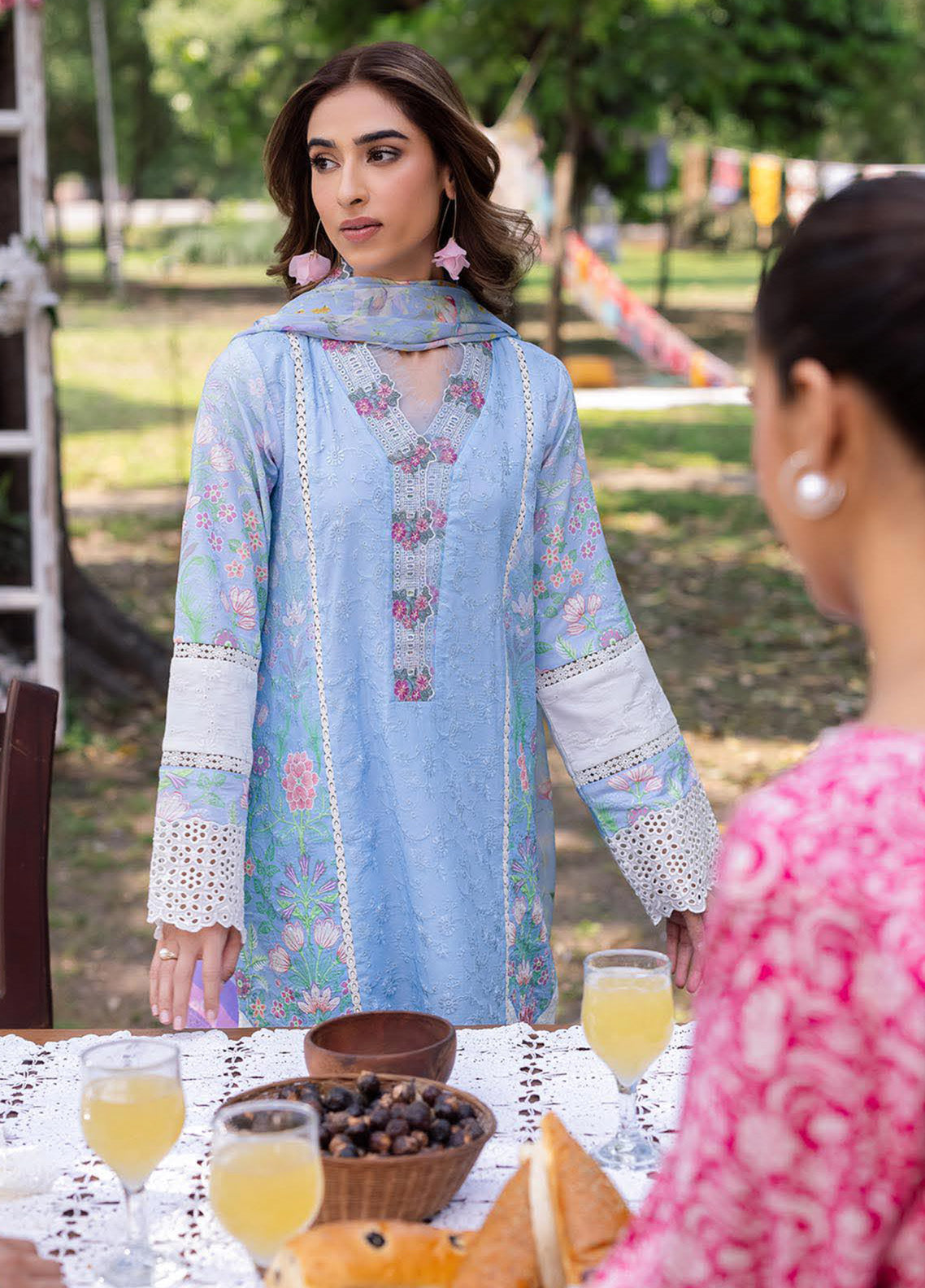 RajBari Schiffli Printkari Embroidered Lawn 3 Piece Unstitched Suit RB25S SPE-04 RajBari Schiffli Printkari Embroidered Lawn 3 Piece Unstitched Suit RB25S SPE-04