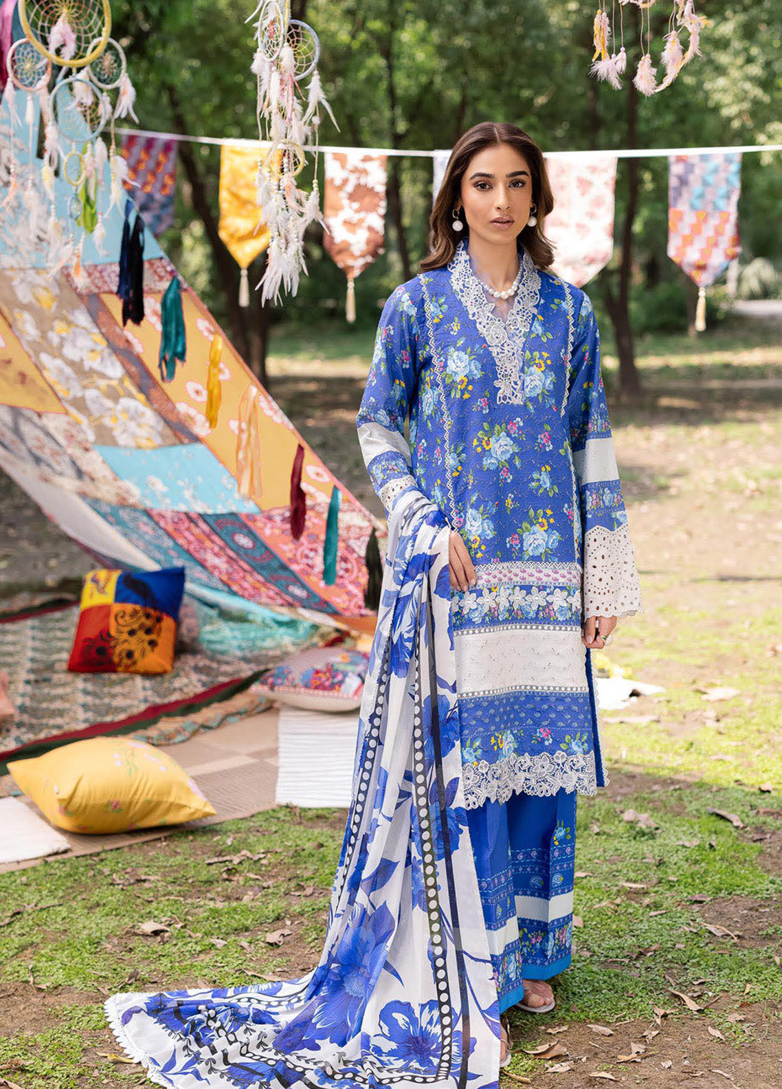 RajBari Schiffli Printkari Embroidered Lawn 3 Piece Unstitched Suit RB25S SPE-06 RajBari Schiffli Printkari Embroidered Lawn 3 Piece Unstitched Suit RB25S SPE-06