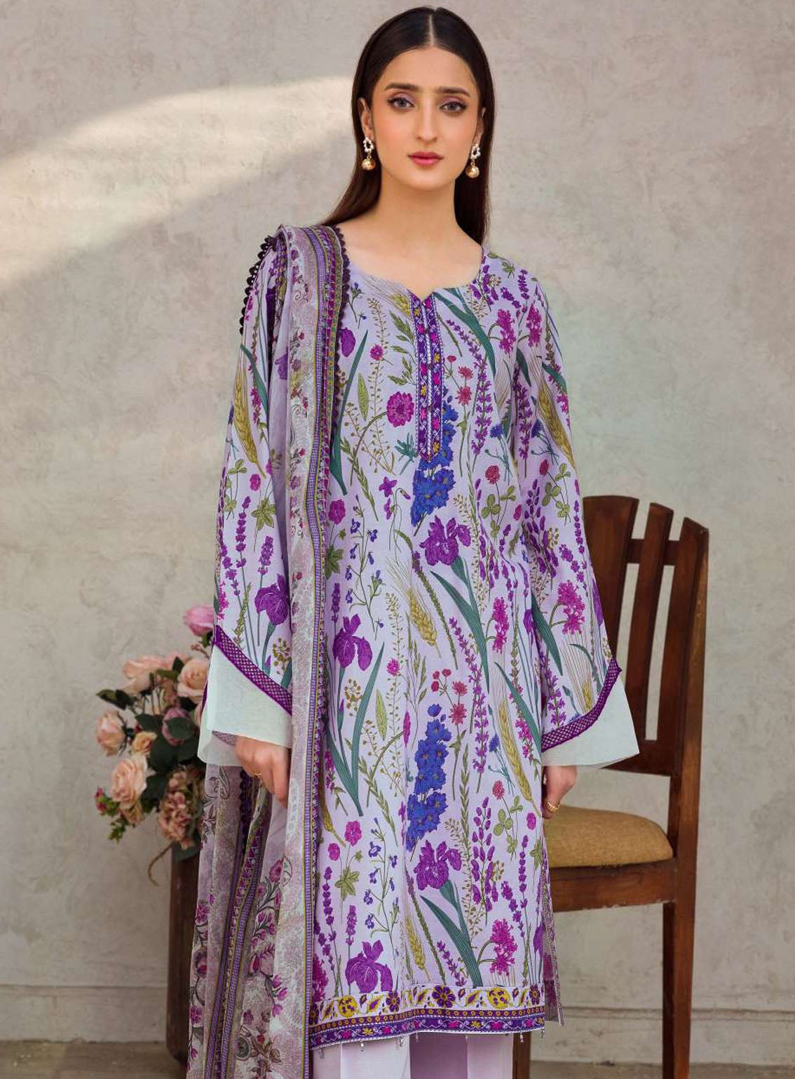 Rang By Motifz Digital Printed Lawn 3 Piece Unstitched Suit MT24D 4601 FAHA Rang By Motifz Digital Printed Lawn 3 Piece Unstitched Suit MT24D 4601 FAHA