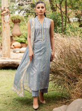 Rang By Motifz Digital Printed Lawn 3 Piece Unstitched Suit MTF24RPL 4713 ZARNAB