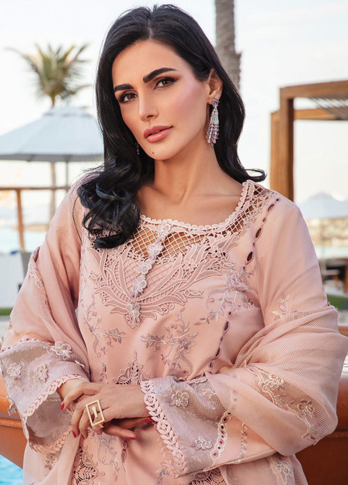 Rang Rasiya Premium Embroidered Lawn 3 Piece Unstitched Suit RR25PS D-RR-06 AMANI Rang Rasiya Premium Embroidered Lawn 3 Piece Unstitched Suit RR25PS D-RR-06 AMANI