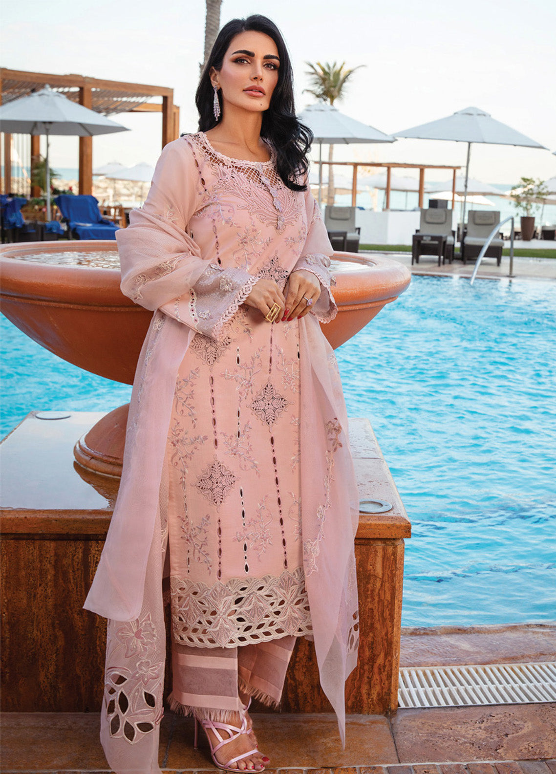 Rang Rasiya Premium Embroidered Lawn 3 Piece Unstitched Suit RR25PS D-RR-06 AMANI Rang Rasiya Premium Embroidered Lawn 3 Piece Unstitched Suit RR25PS D-RR-06 AMANI