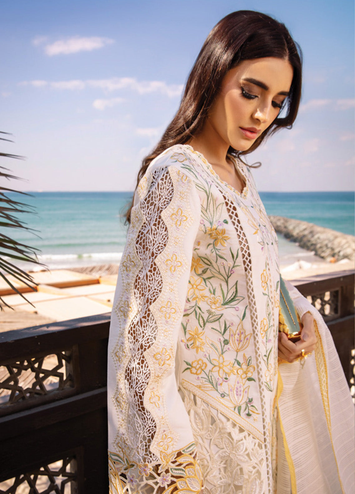 Rang Rasiya Premium Embroidered Lawn 3 Piece Unstitched Suit RR25PS D-RR-07 NOOREH Rang Rasiya Premium Embroidered Lawn 3 Piece Unstitched Suit RR25PS D-RR-07 NOOREH