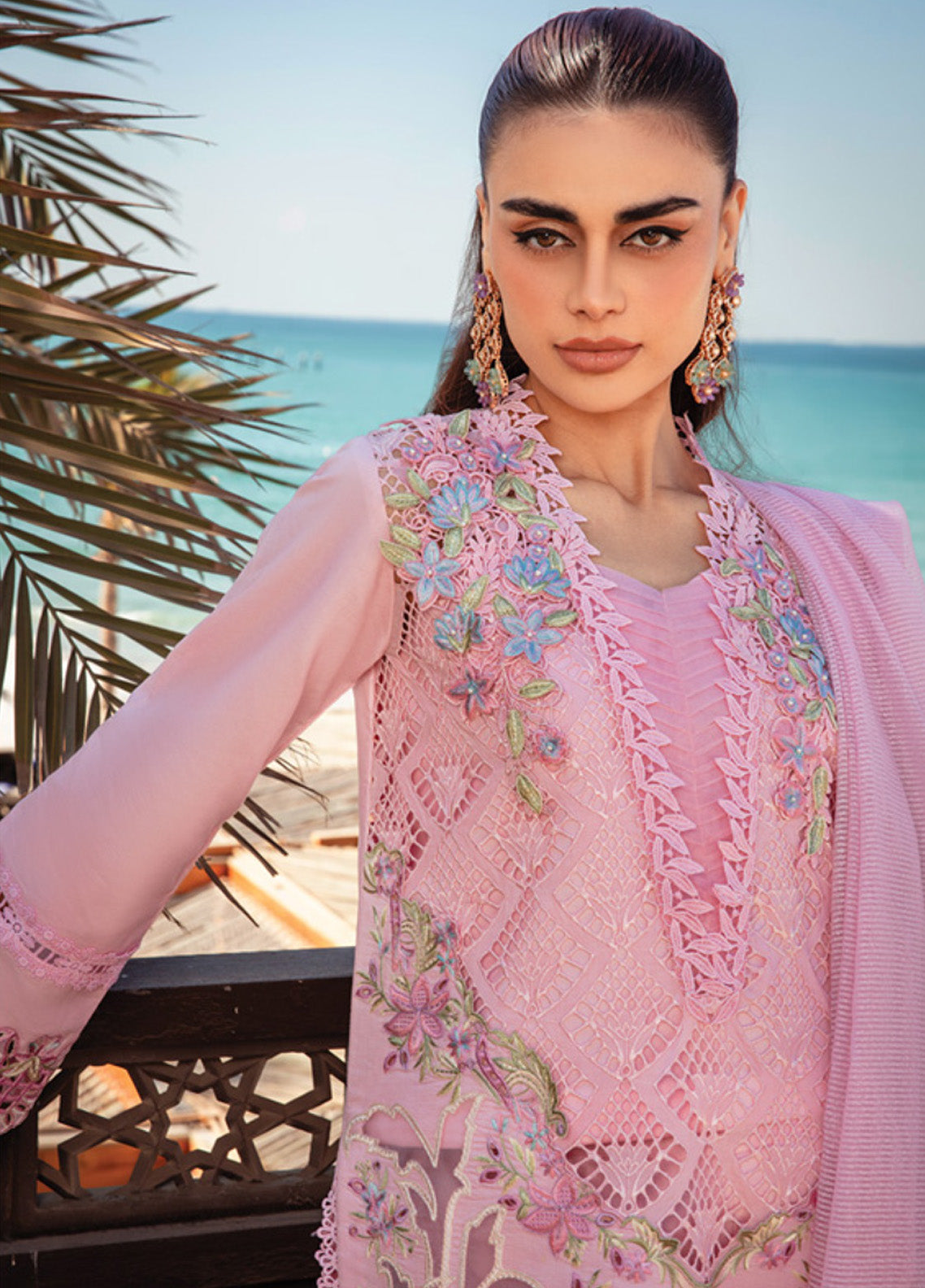 Rang Rasiya Premium Embroidered Lawn 3 Piece Unstitched Suit RR25PS D-RR-11 NATALIA Rang Rasiya Premium Embroidered Lawn 3 Piece Unstitched Suit RR25PS D-RR-11 NATALIA