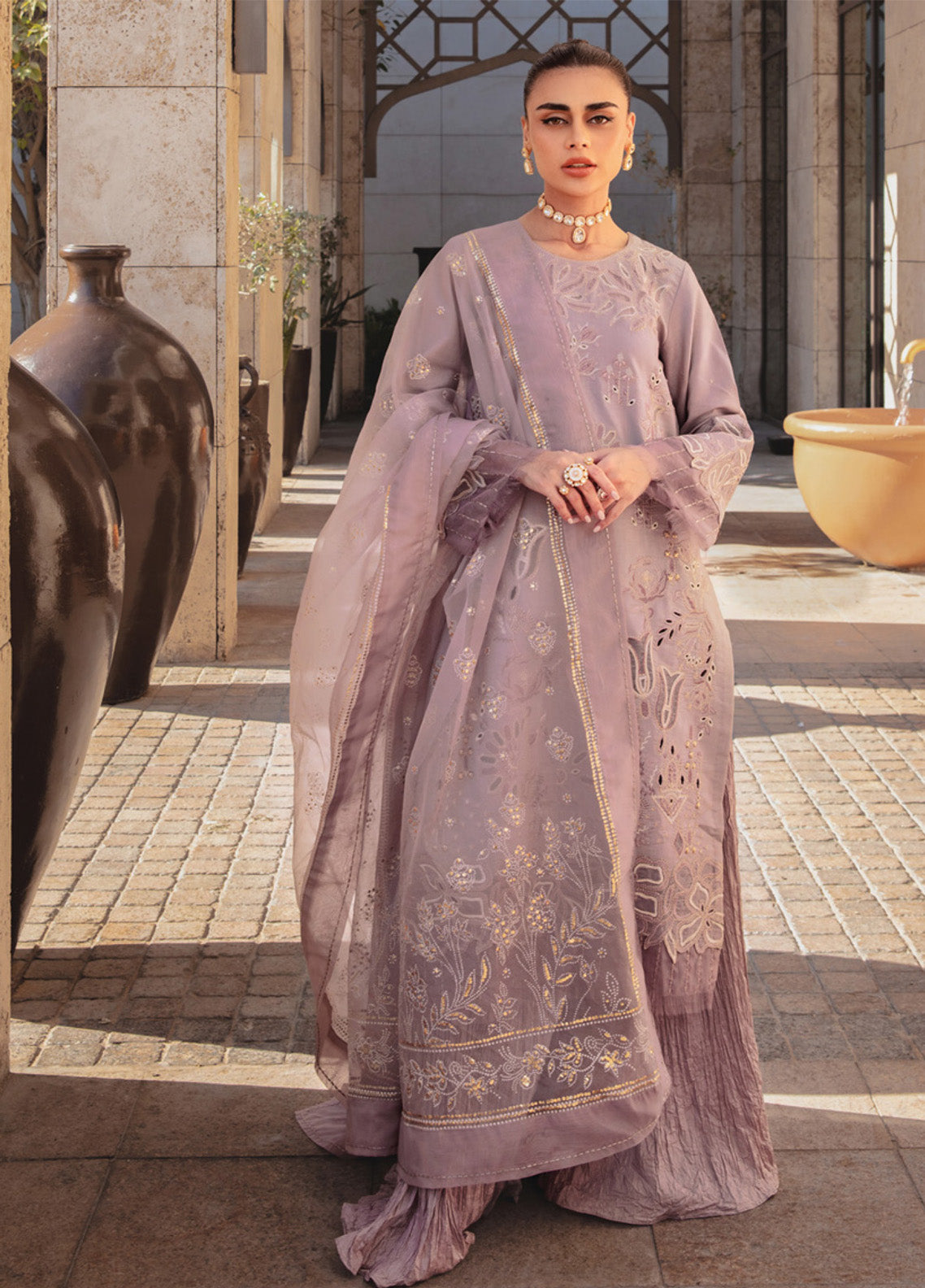 Rang Rasiya Premium Embroidered Lawn 3 Piece Unstitched Suit RR25PS D-RR-14 PARISA Rang Rasiya Premium Embroidered Lawn 3 Piece Unstitched Suit RR25PS D-RR-14 PARISA