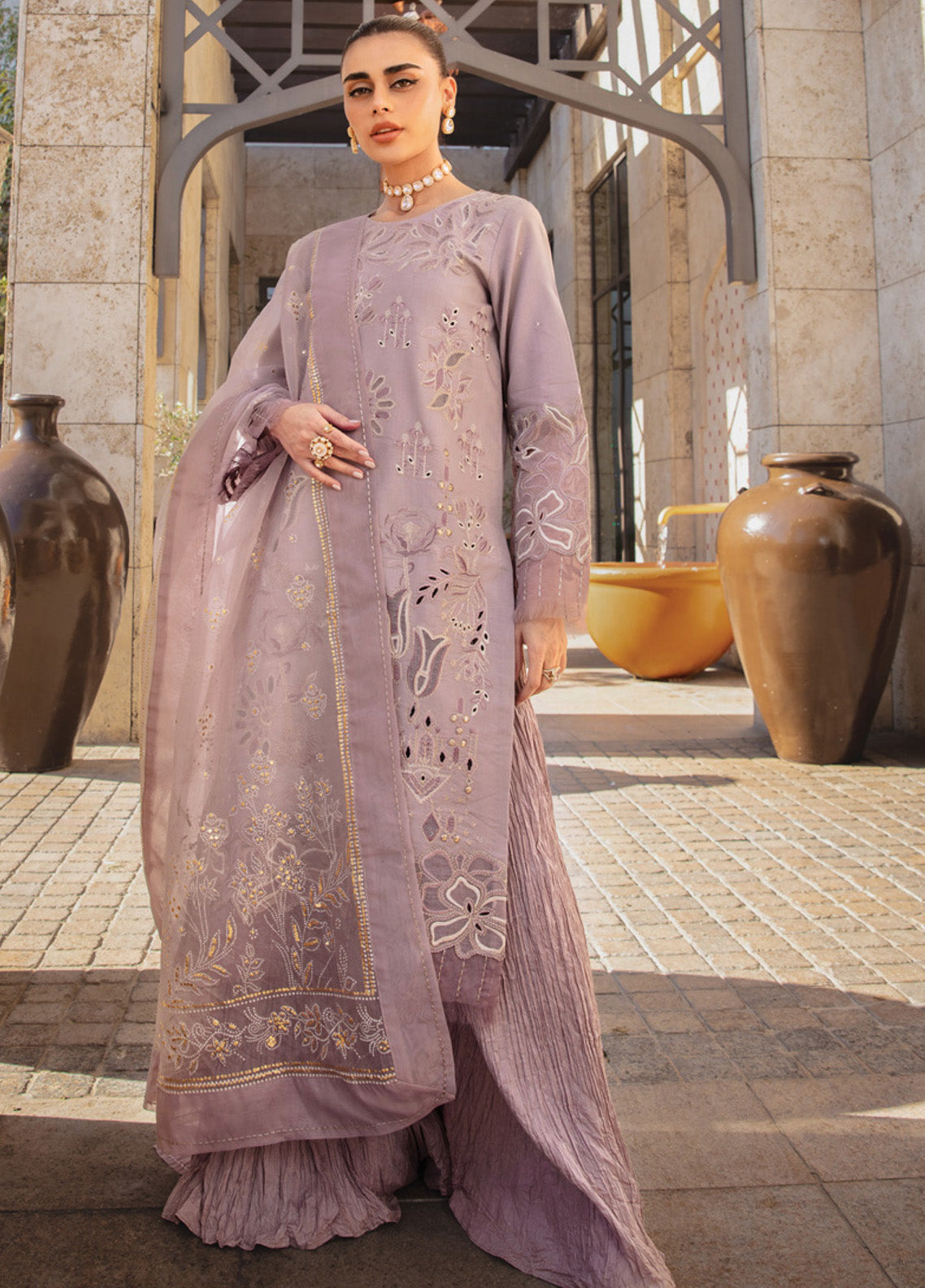 Rang Rasiya Premium Embroidered Lawn 3 Piece Unstitched Suit RR25PS D-RR-14 PARISA Rang Rasiya Premium Embroidered Lawn 3 Piece Unstitched Suit RR25PS D-RR-14 PARISA